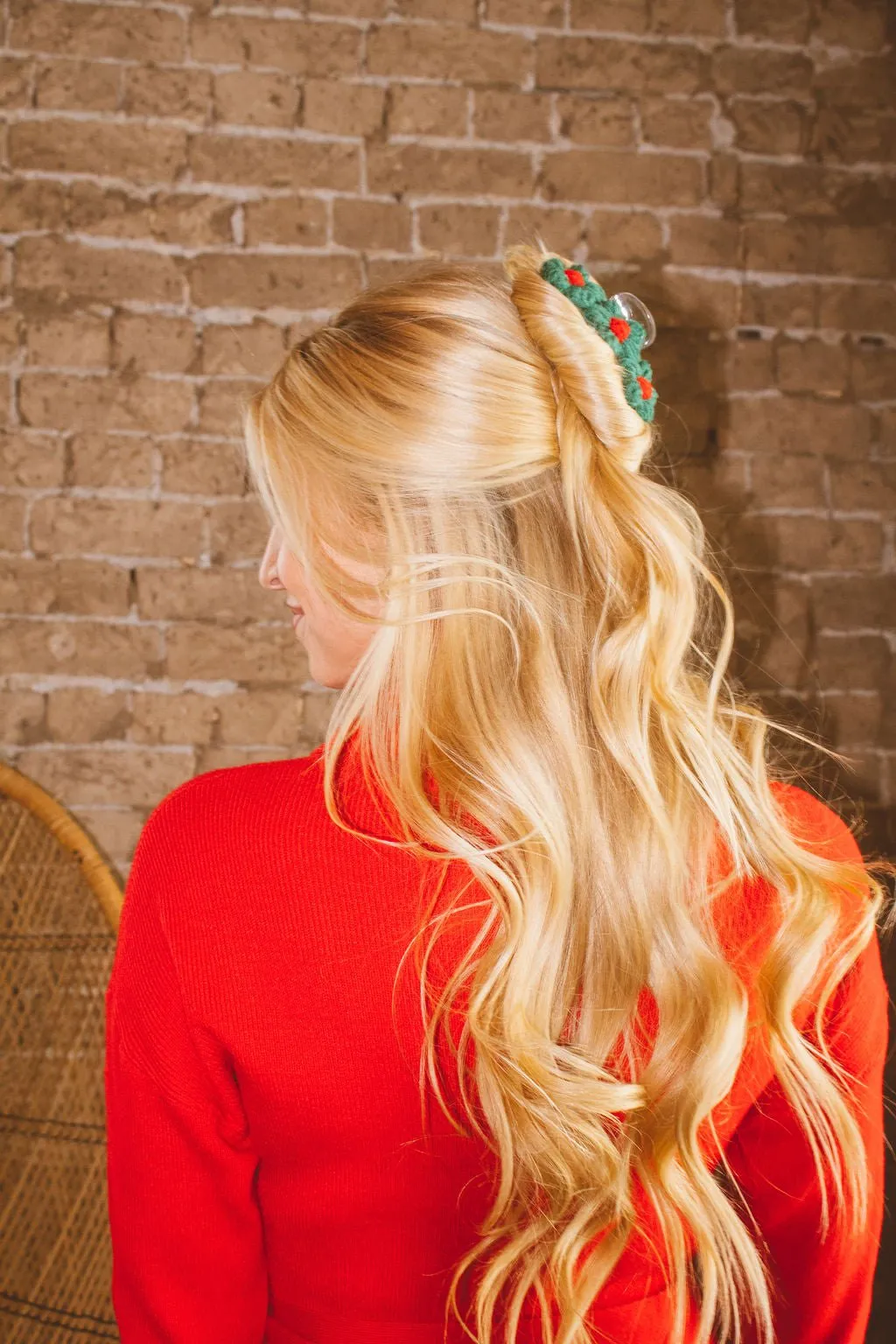 Knitted Petals Claw Clip Andi