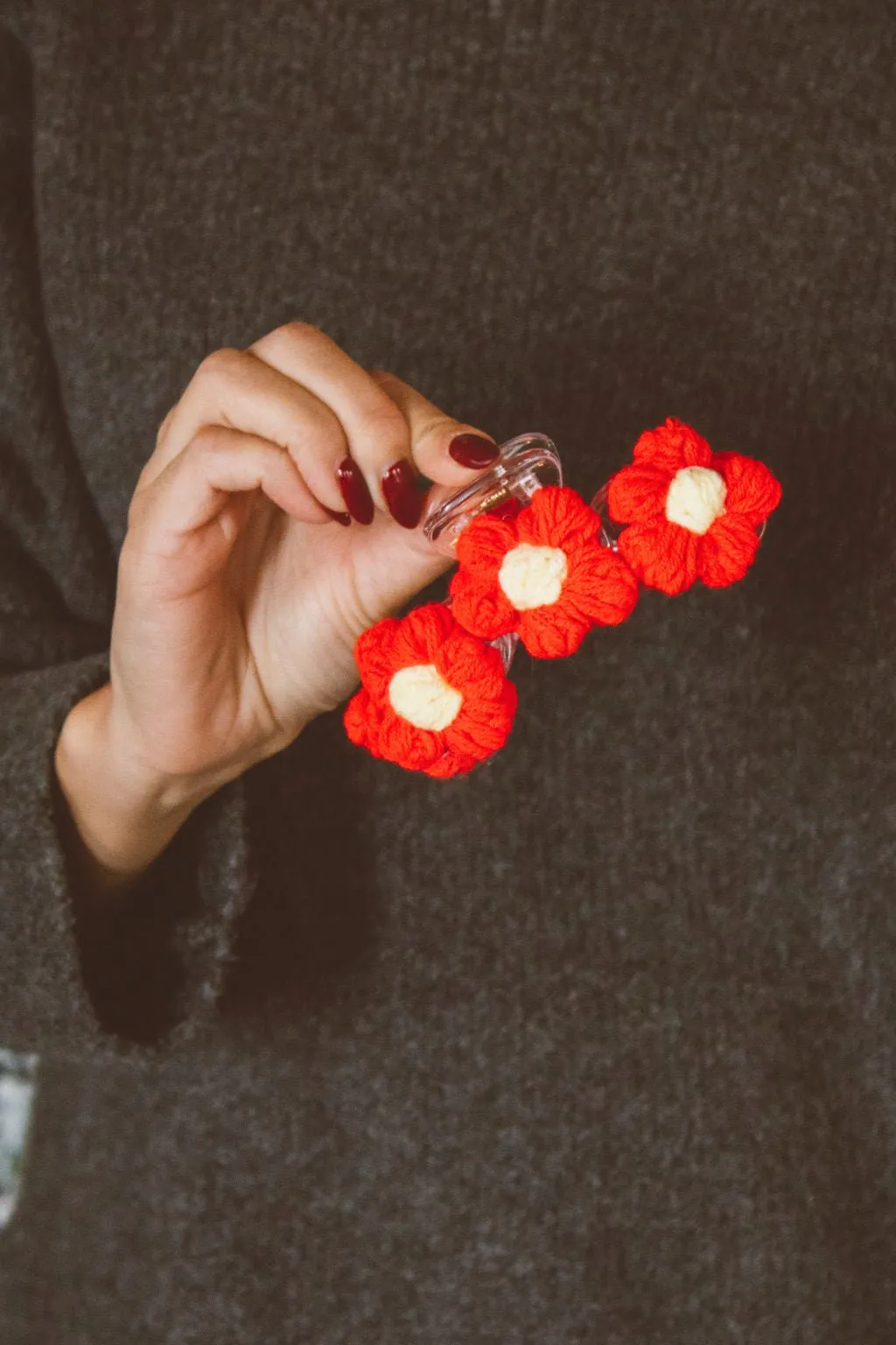 Knitted Petals Claw Clip Andi