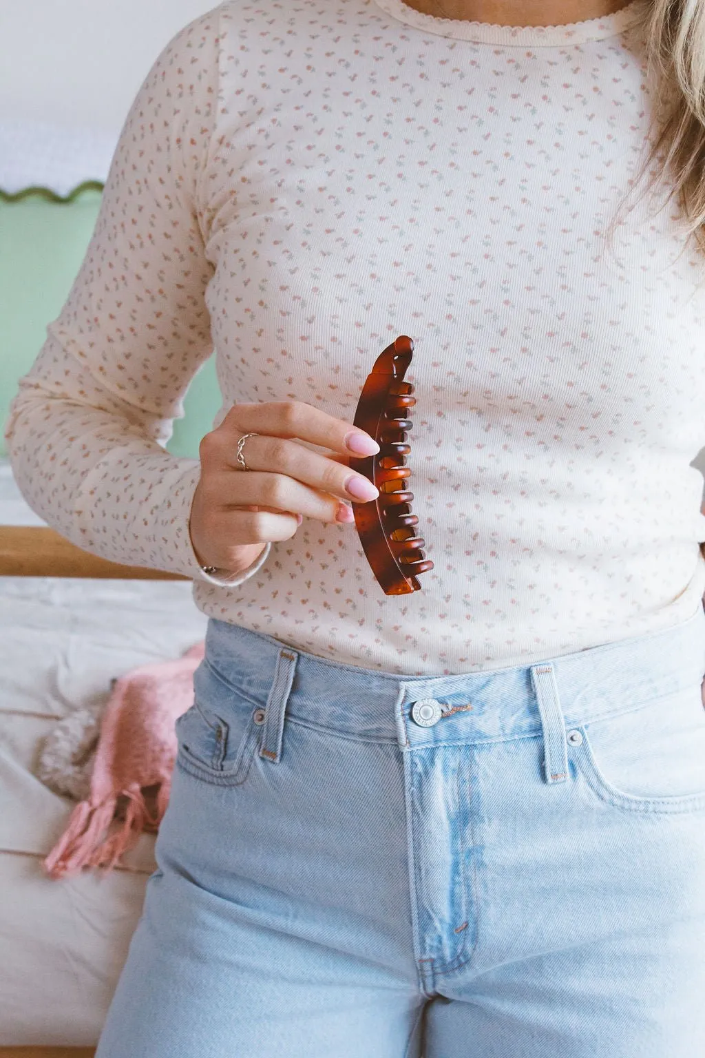 Large Banana Claw Clip Andi