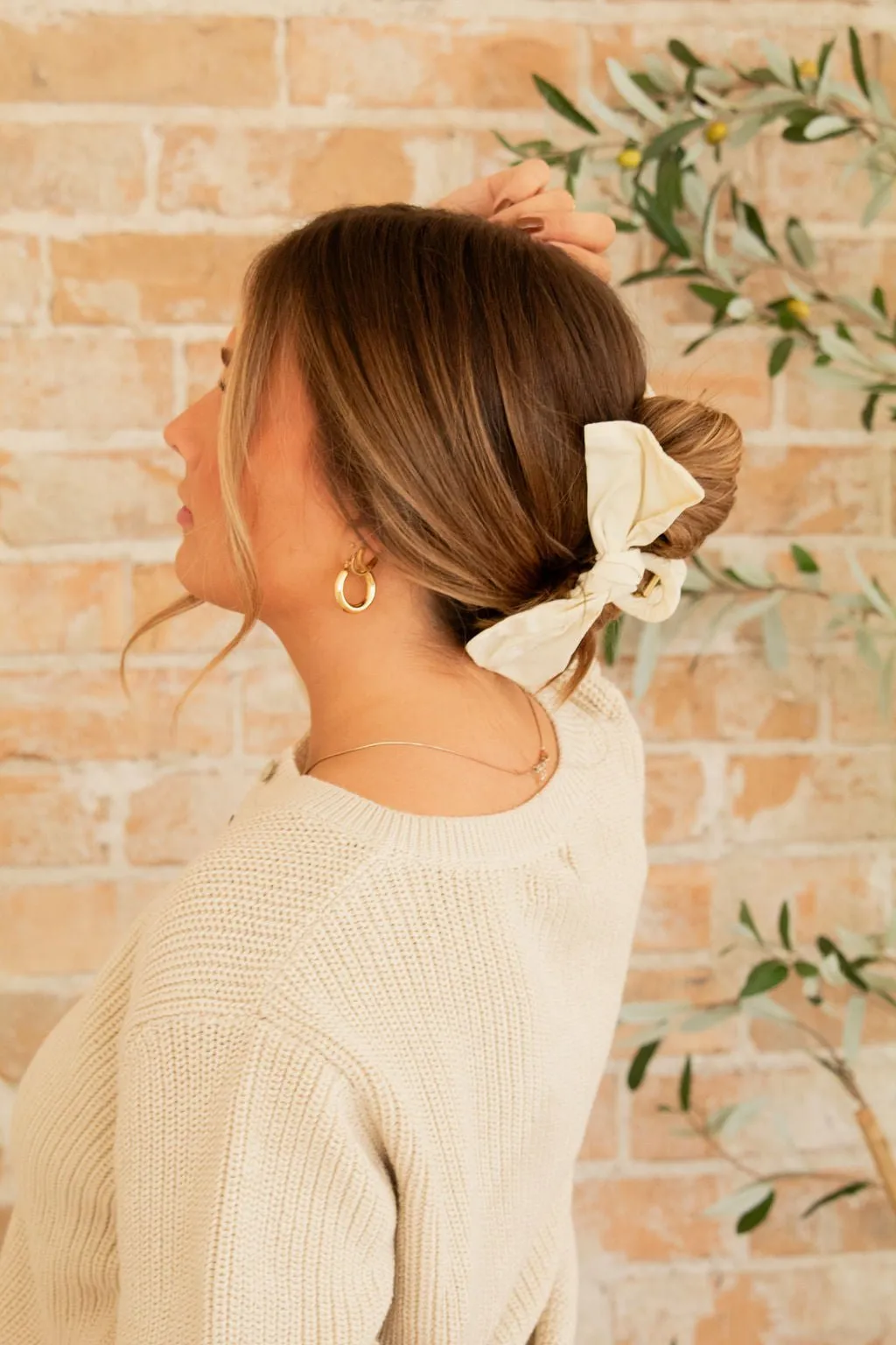 Linen Loop Bow Claw Clip Andi