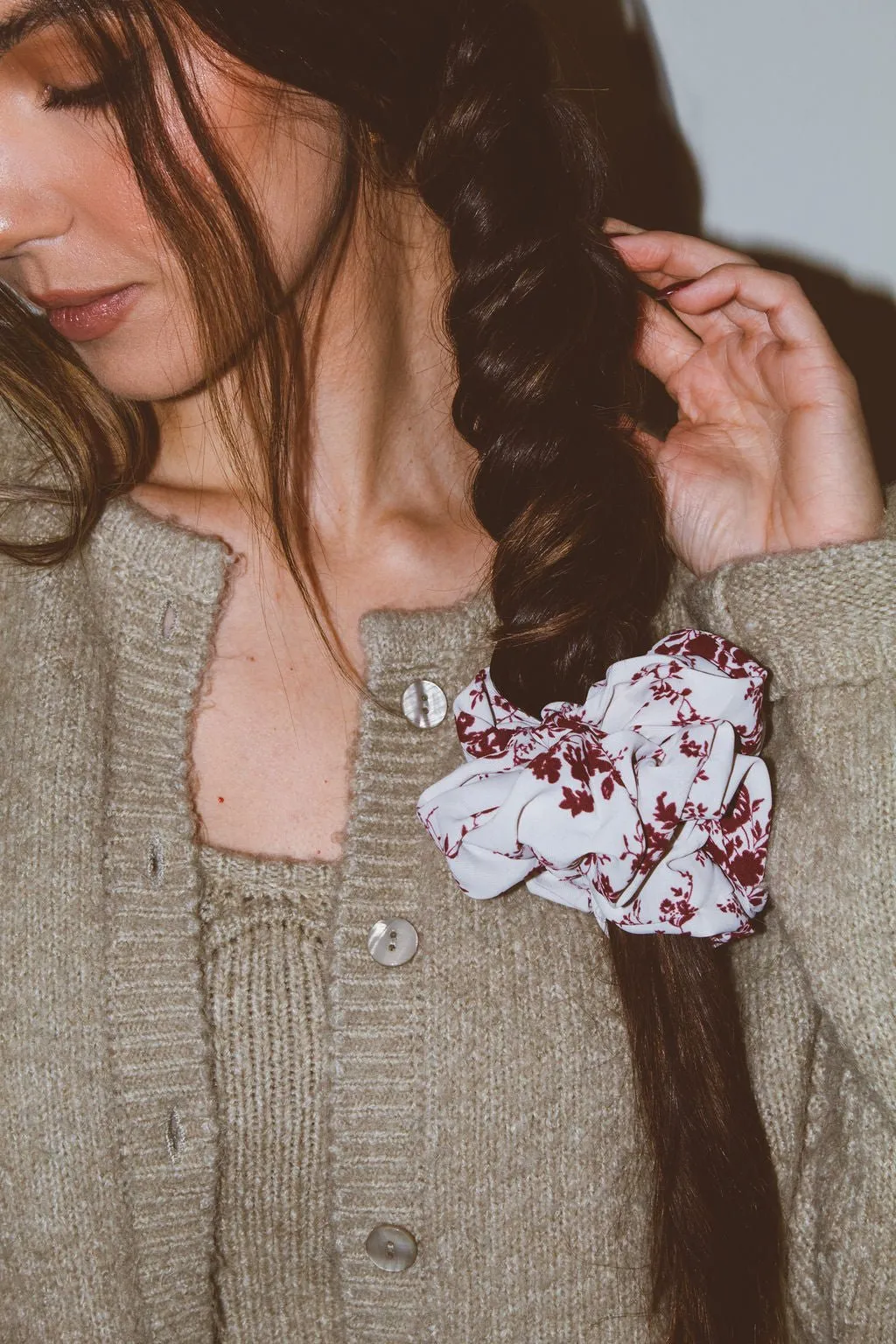 Maroon Floral Jumbo Scrunchie Andi