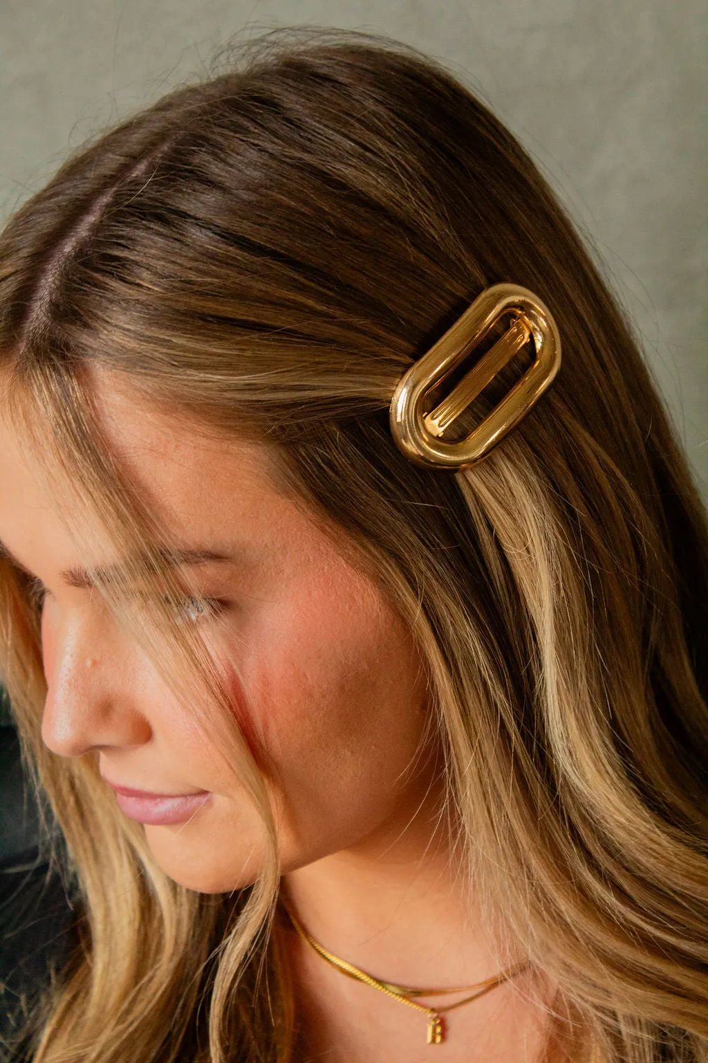 Metal Oval Barrette Andi
