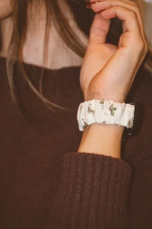 Neutral Floral Scrunchie Apple Watchband Andi