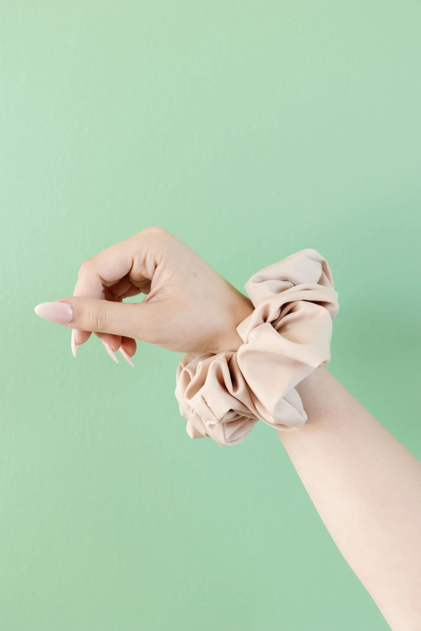 Oat Milk Jumbo Scrunchie Andi
