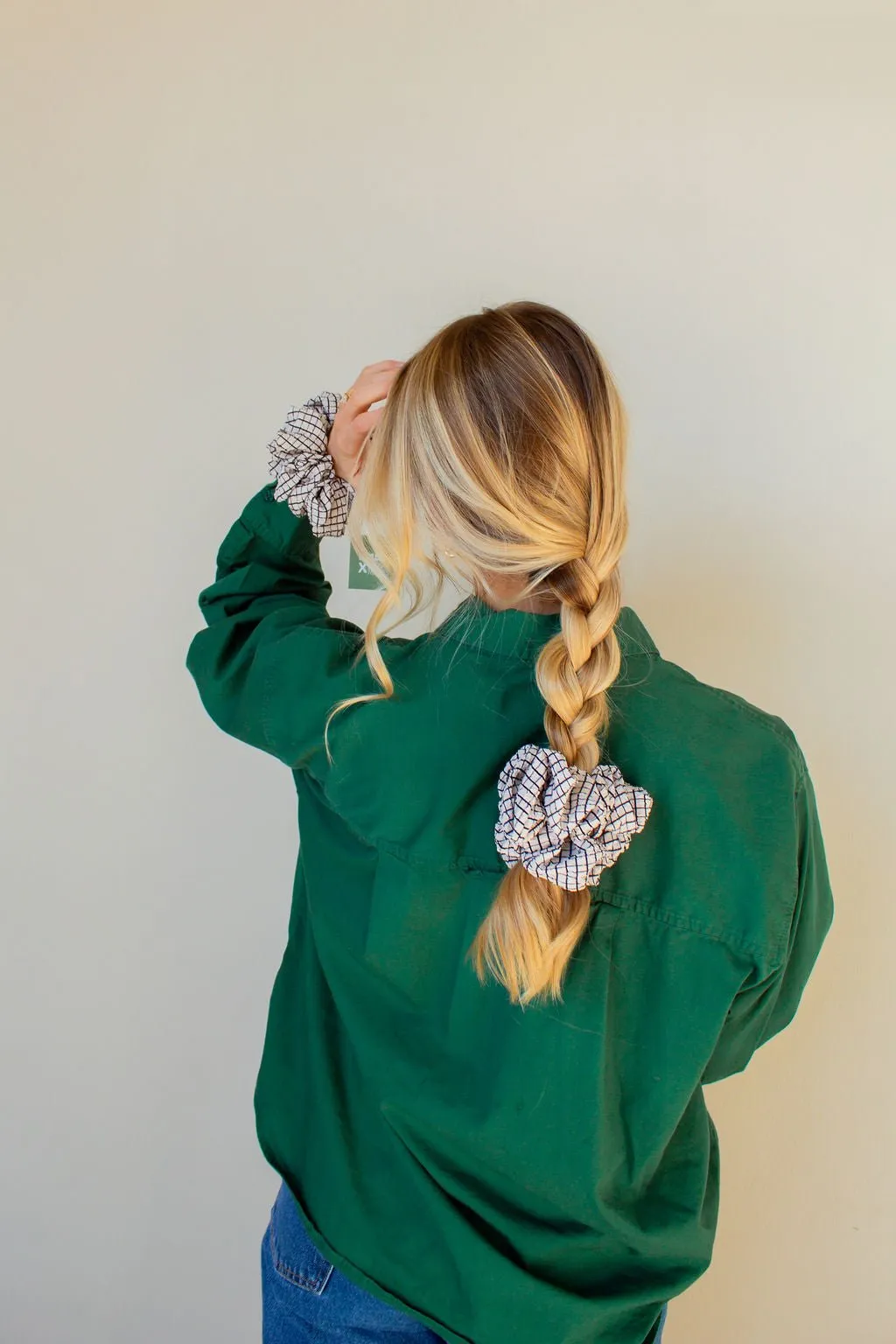 Off The Grid Jumbo Scrunchie Andi
