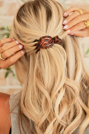 Overlapping Flat Claw Clip Andi