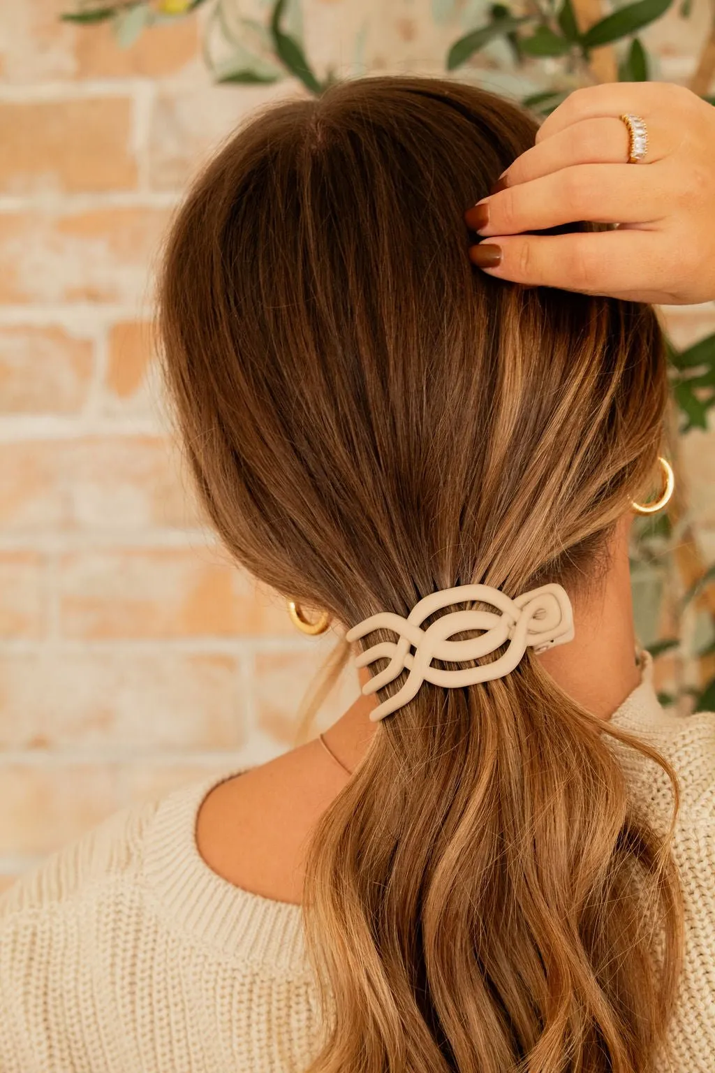 Overlapping Flat Claw Clip Andi