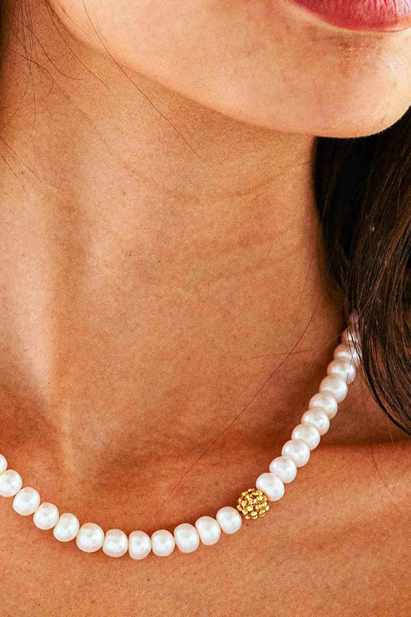 Pearl Berry Single Strand Necklace