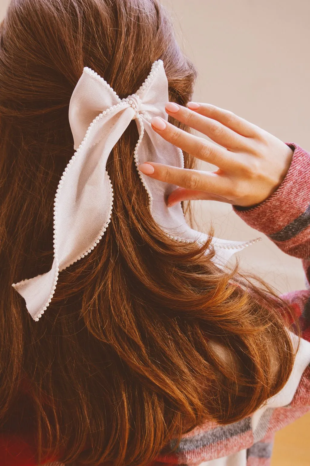 Pearl Long Bow Clip Andi