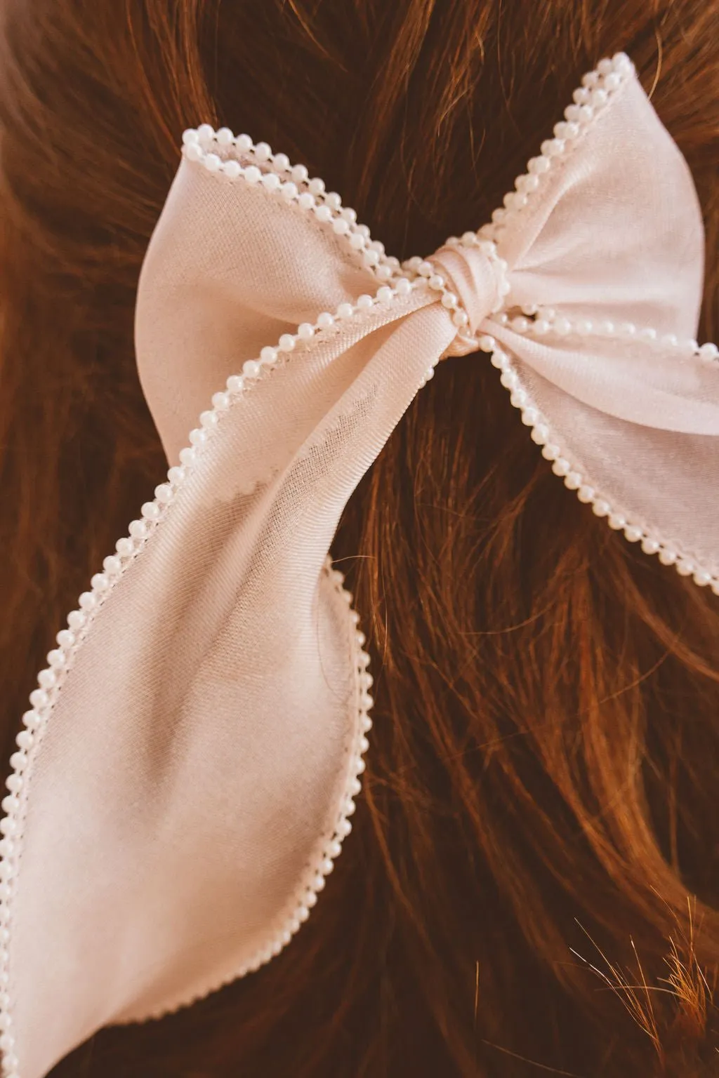 Pearl Long Bow Clip Andi