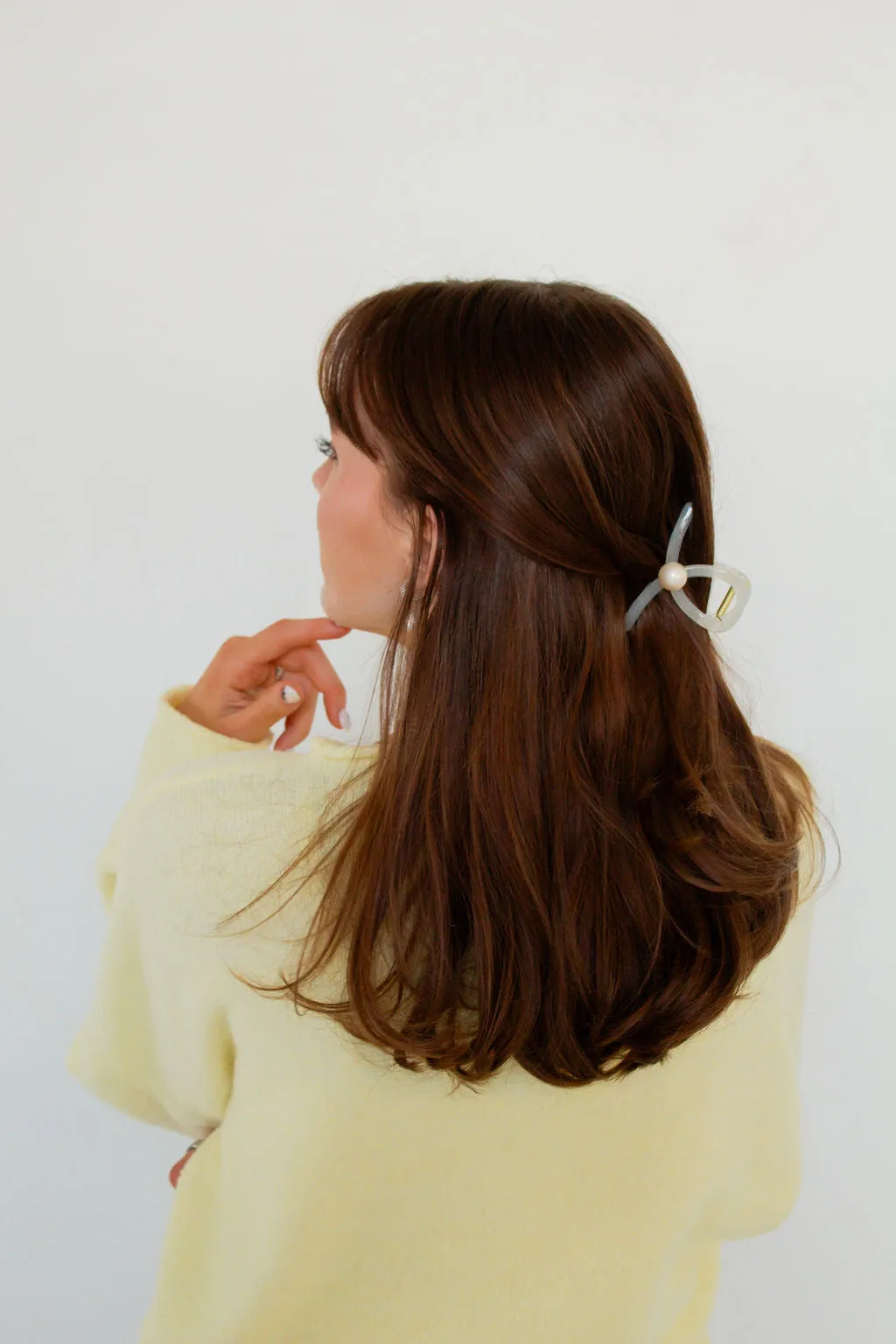 Pearly Loop Claw Clip Andi