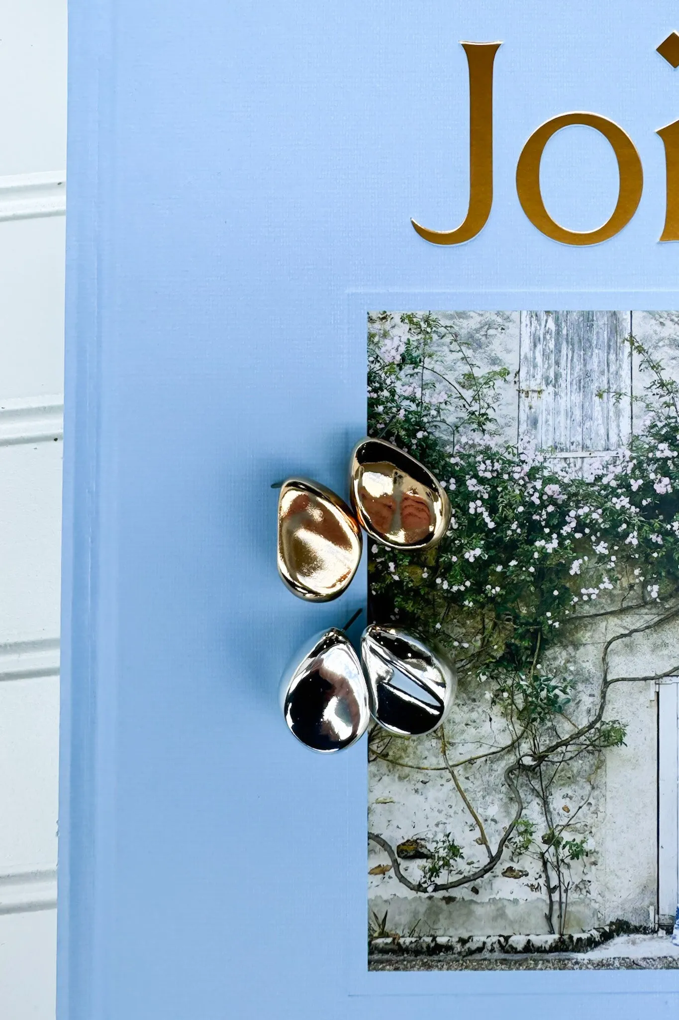 Perfect Act Textured Teardrop Stud Earrings