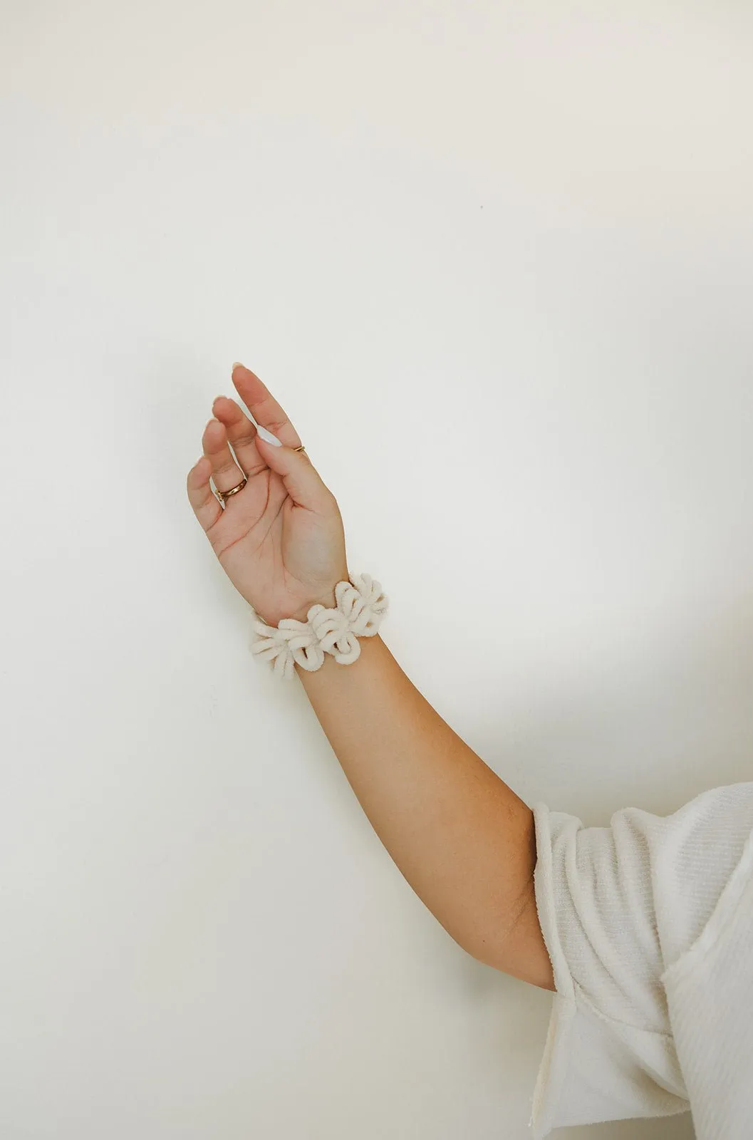 Plush Ruffle Scrunchie Andi