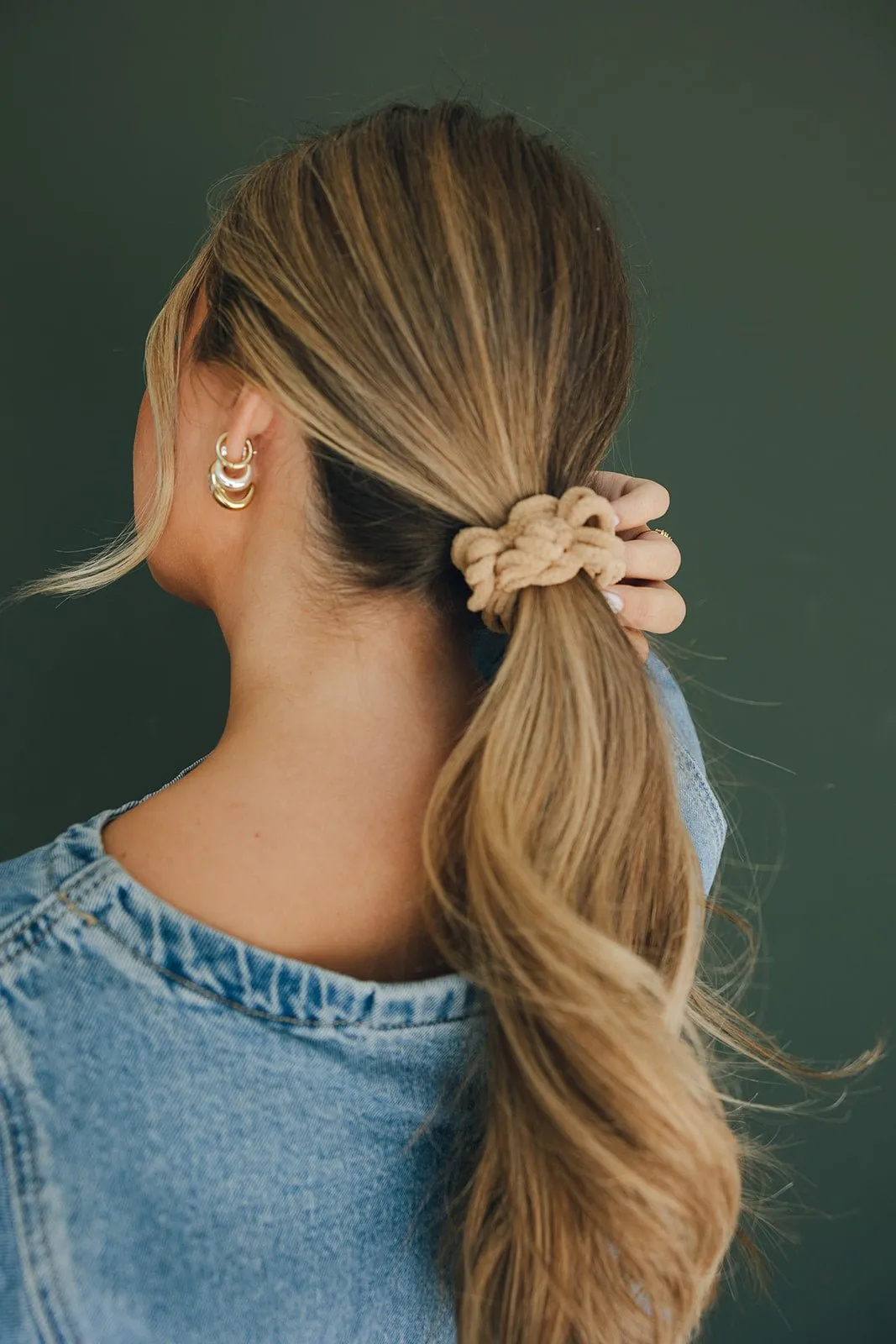 Plush Ruffle Scrunchie Andi