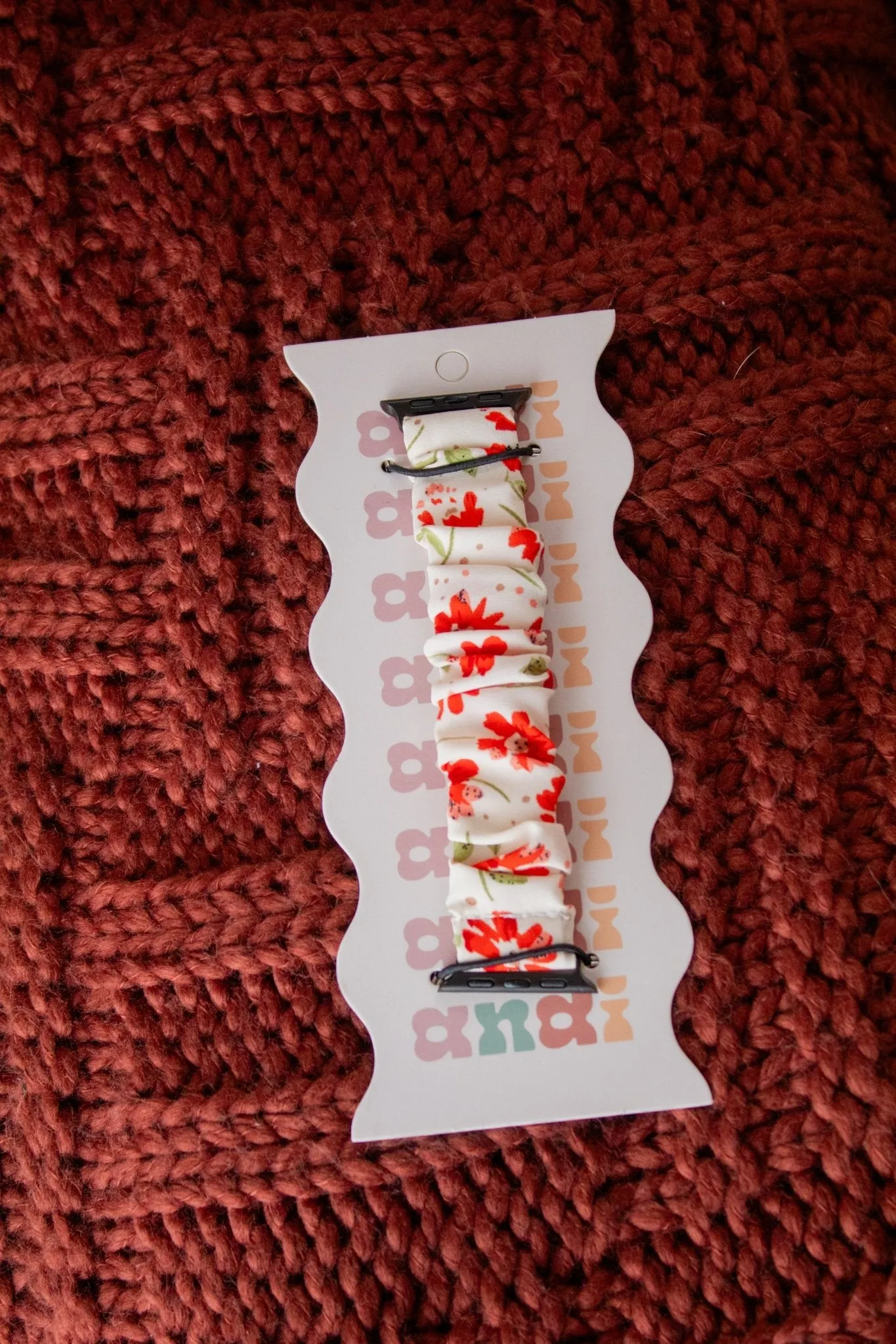 Pretty Poppy Scrunchie Band Compatible with Apple Watch Andi