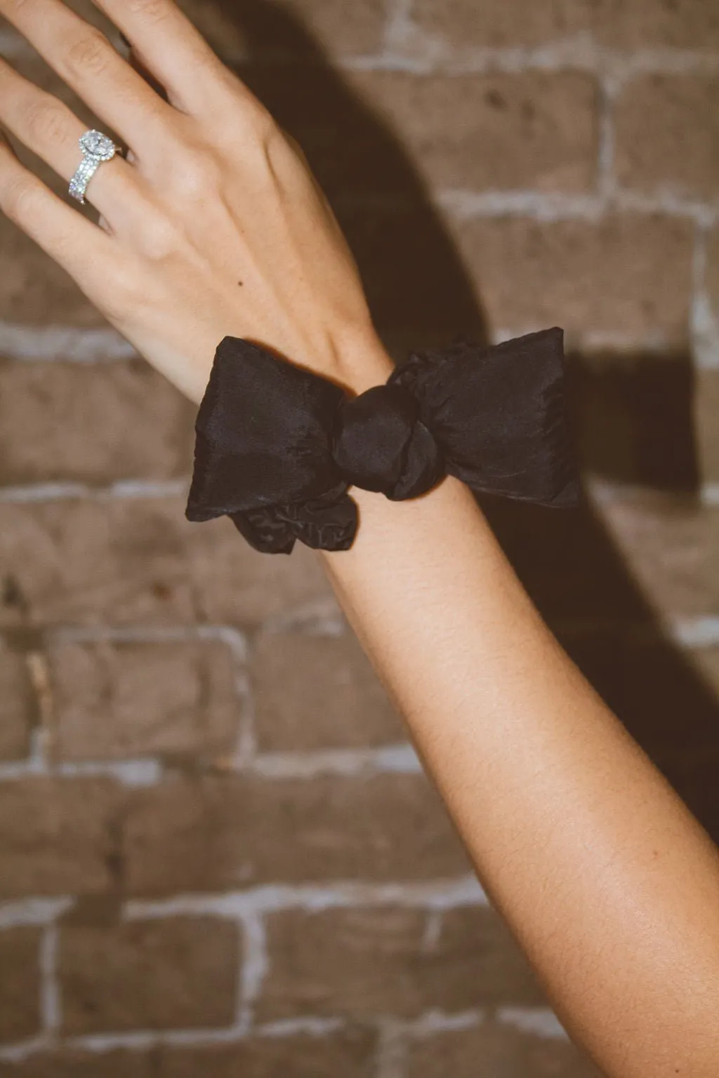 Puffer Bow Scrunchie Andi