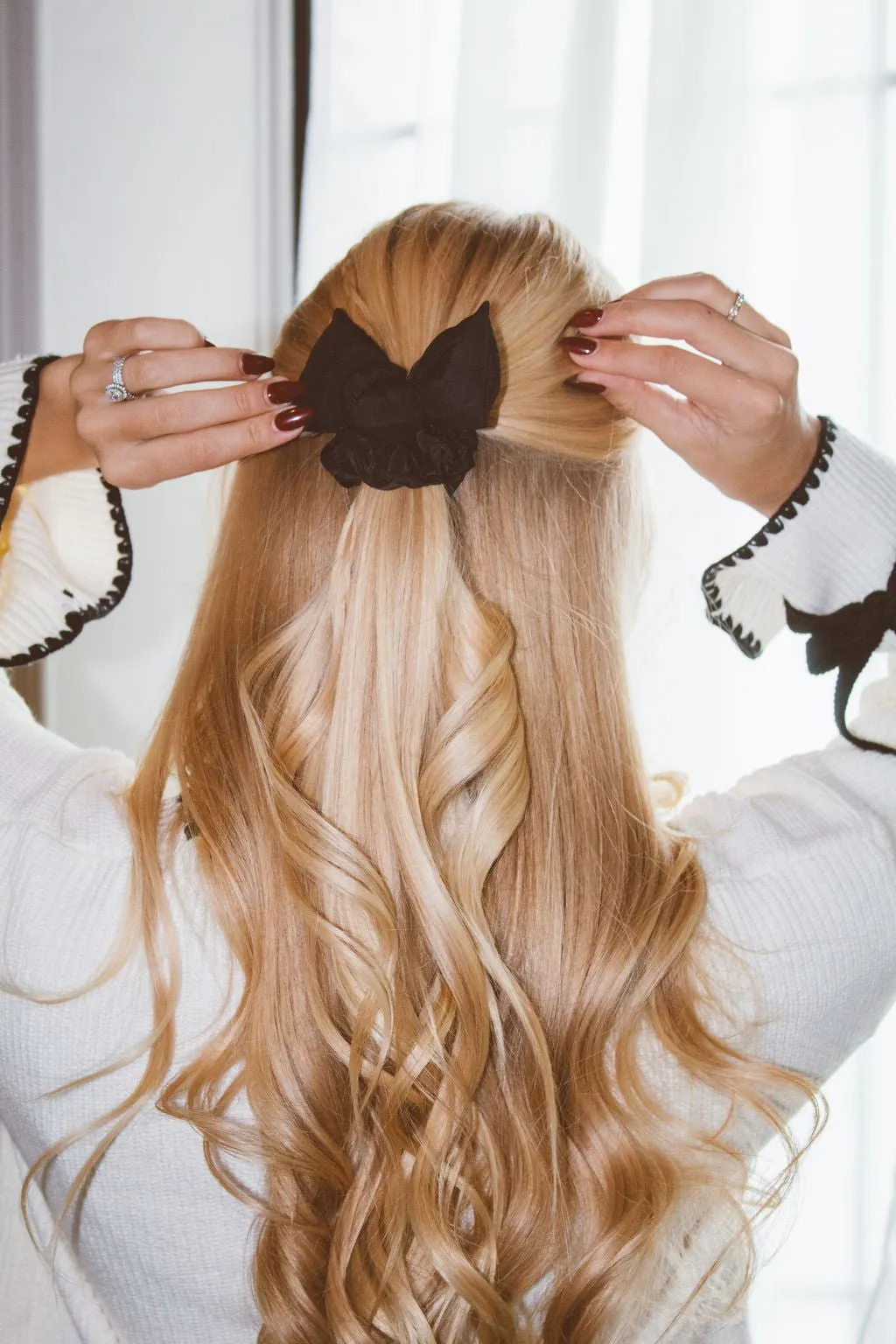 Puffer Bow Scrunchie Andi