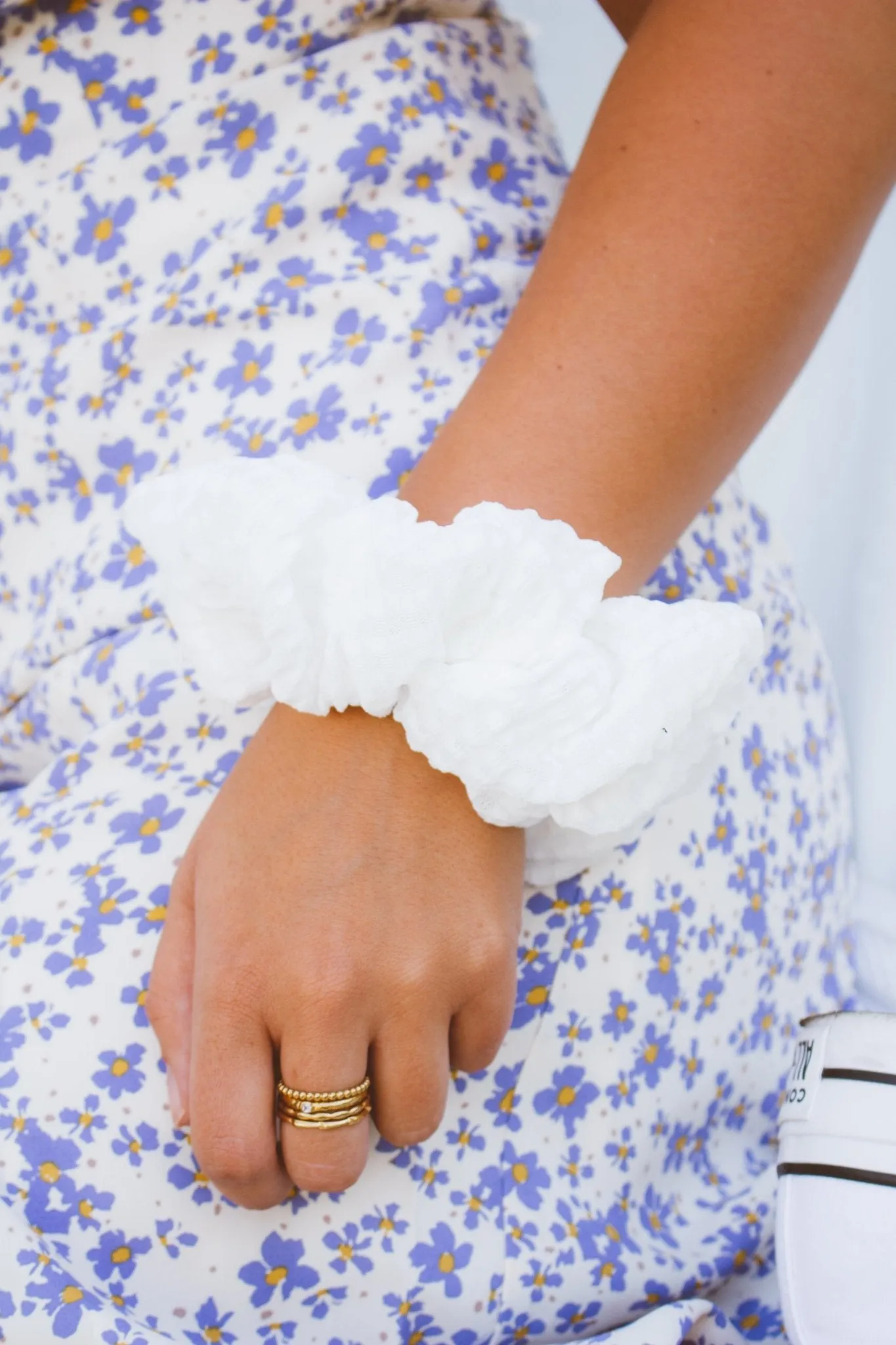 Pure White Jumbo Scrunchie Andi