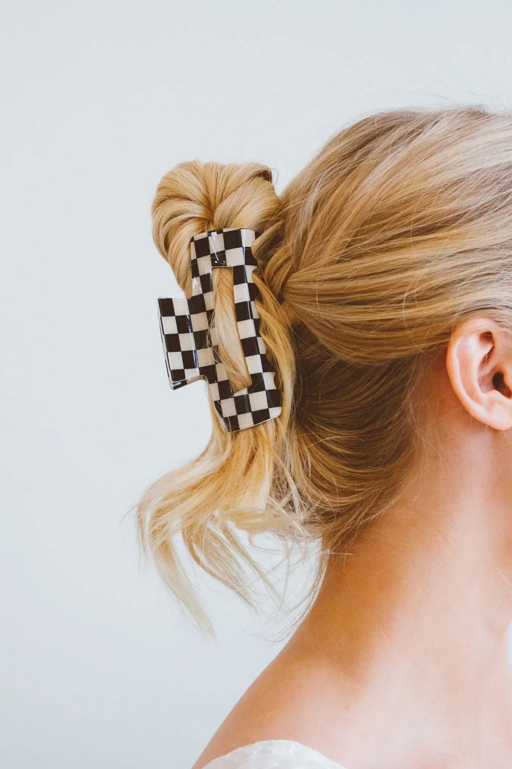 Rad Checkered Claw Clip Andi
