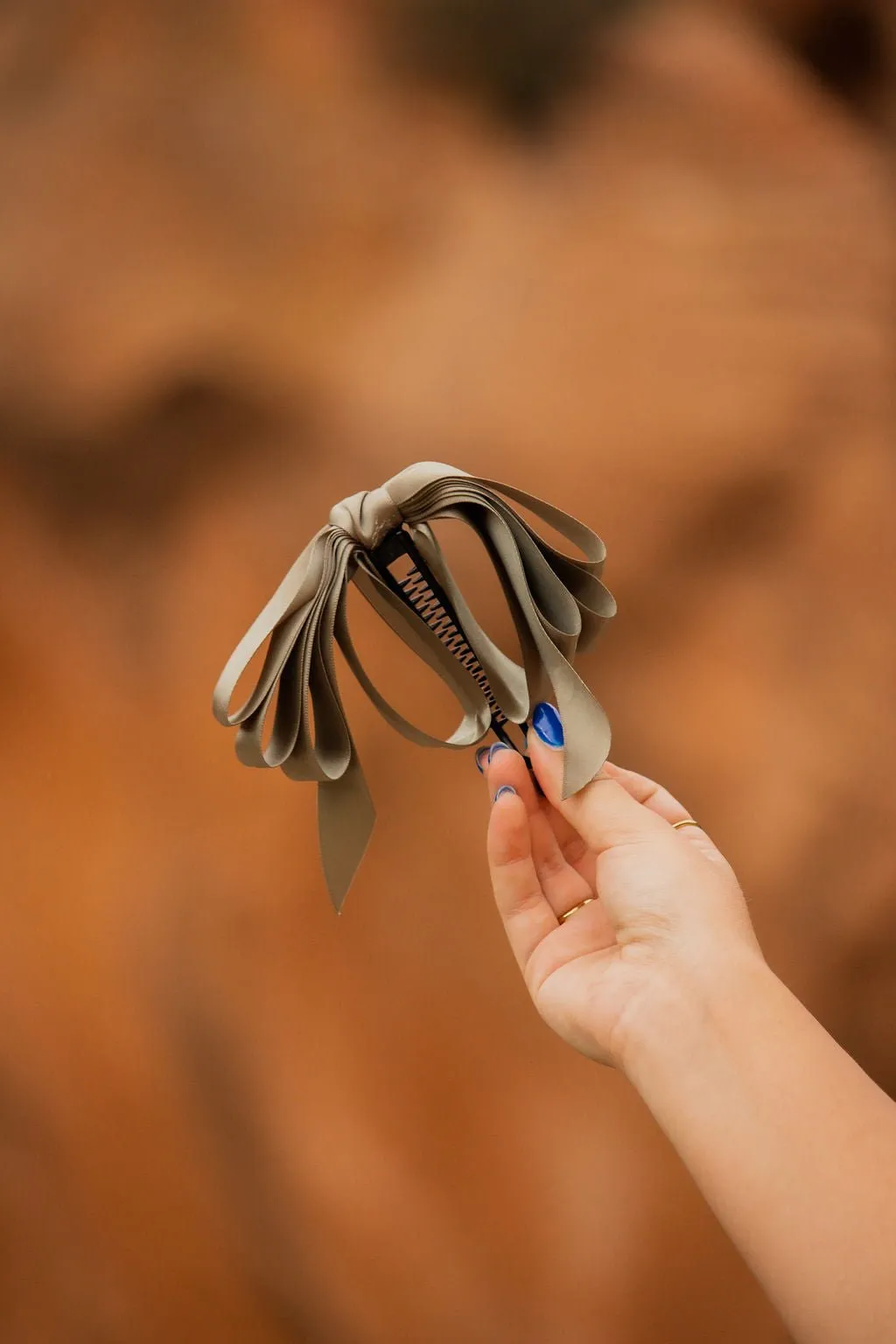 Ribbon Banana Claw Clip Andi