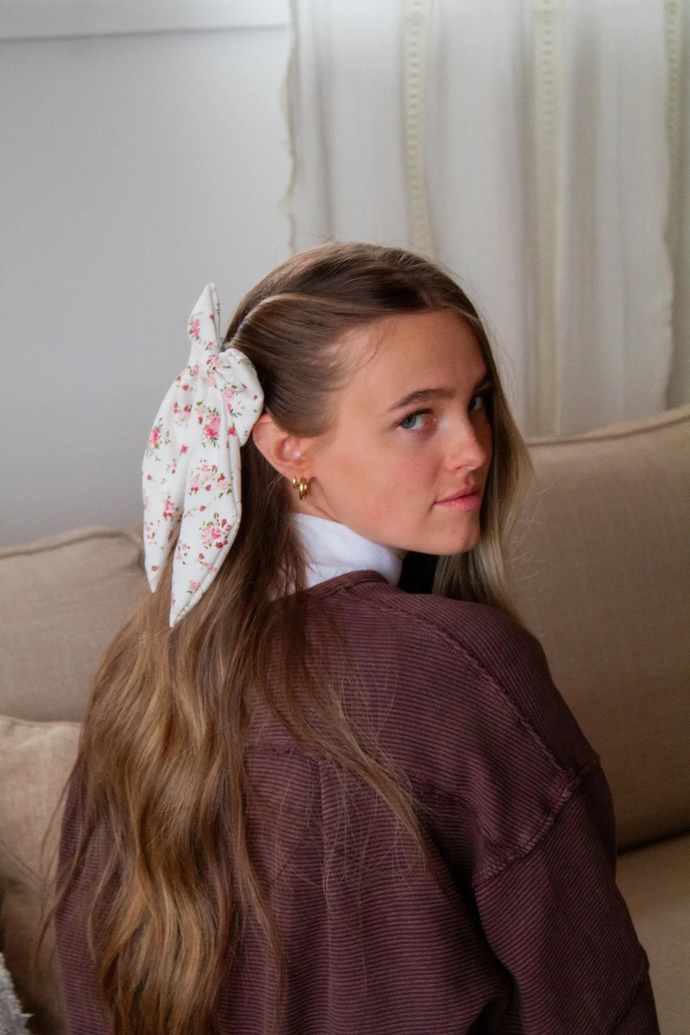 Rosy Romance Bow Clip Andi
