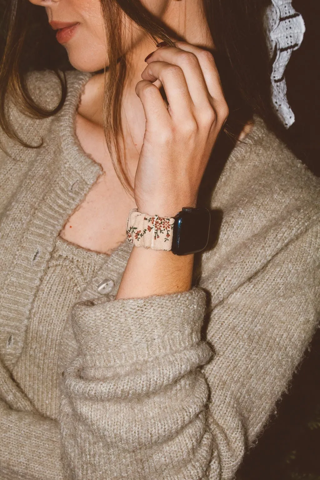 Rustic Bloom Scrunchie Apple Watchband Andi