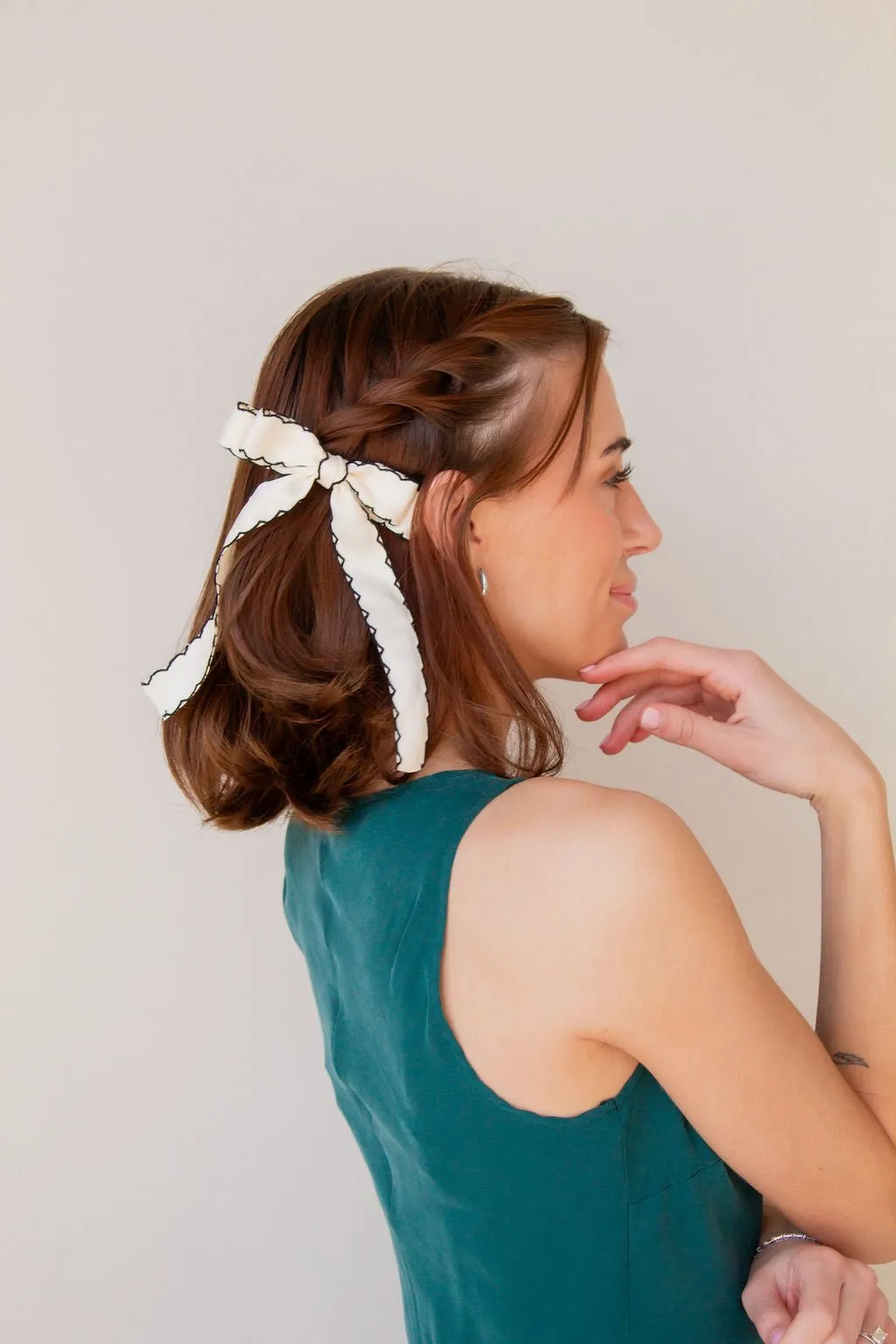 Savannah Bow Clip Andi