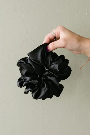 Shadow Satin Jumbo Scrunchie Andi