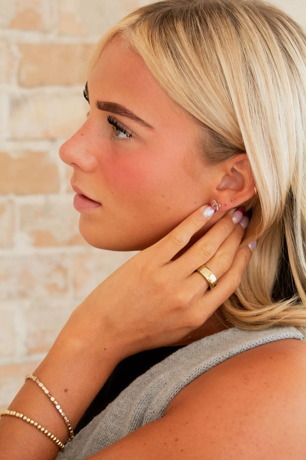 Silver Bows Stud Earrings Andi
