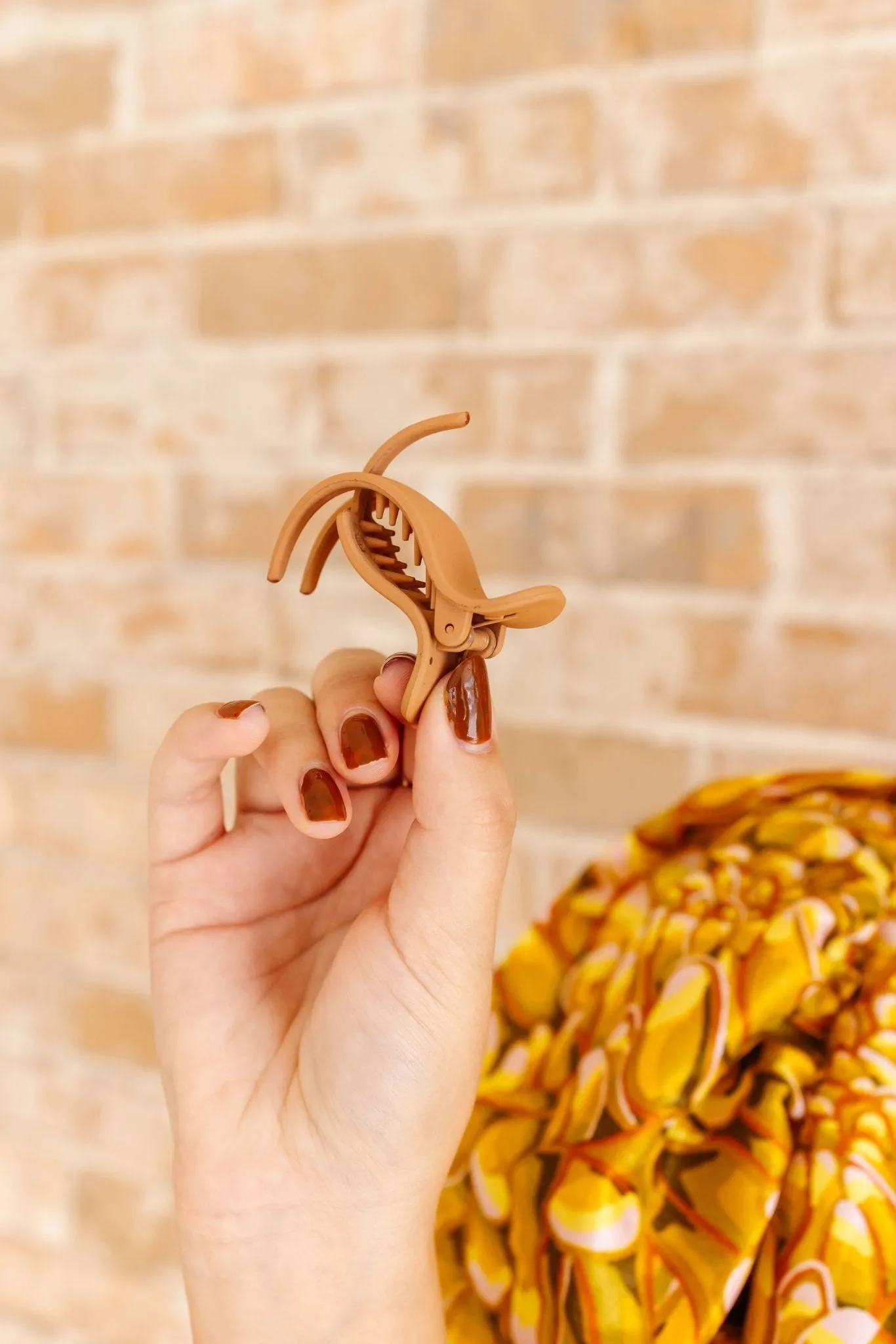 Skinny Ponytail Claw Clip Andi