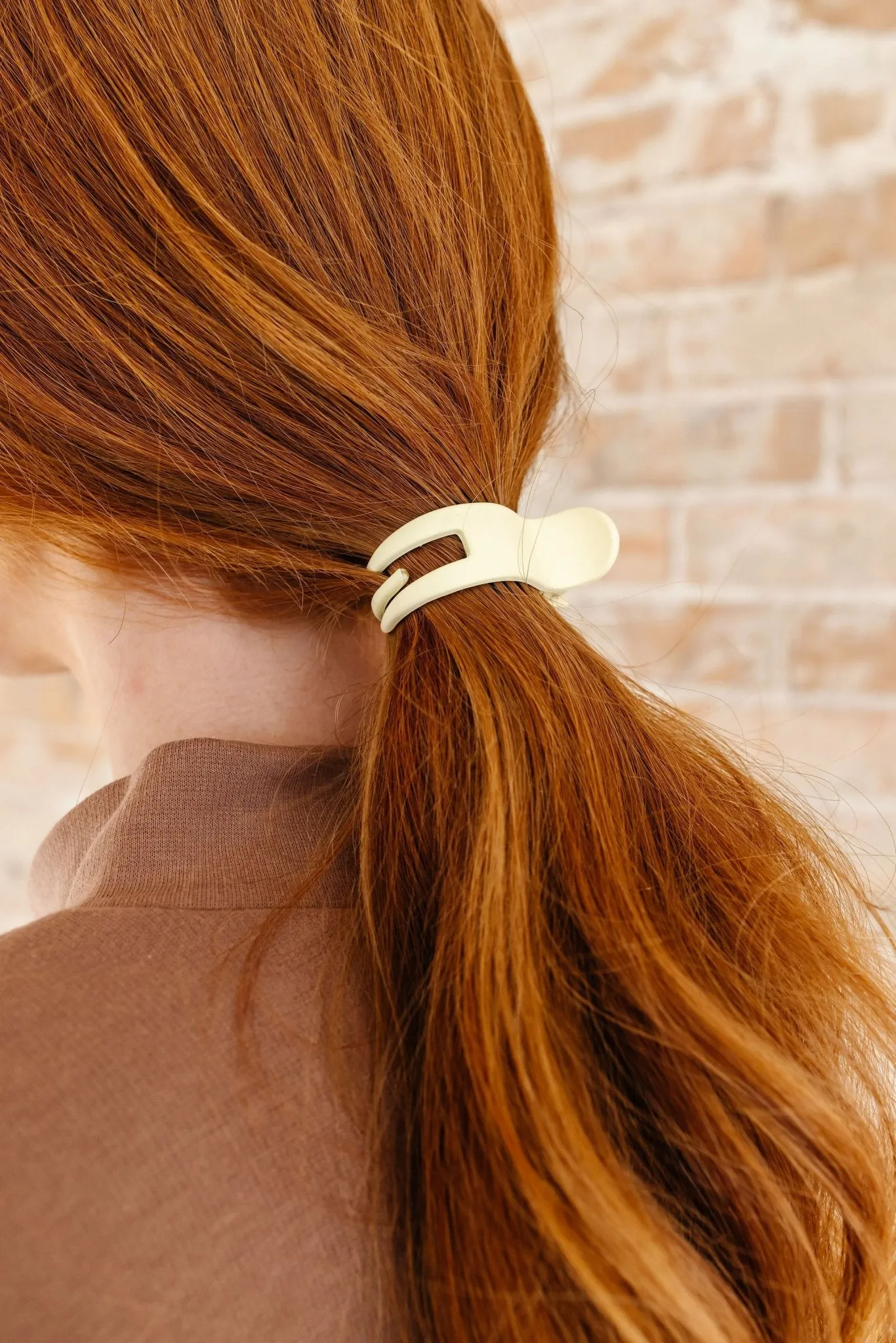 Skinny Ponytail Claw Clip Andi