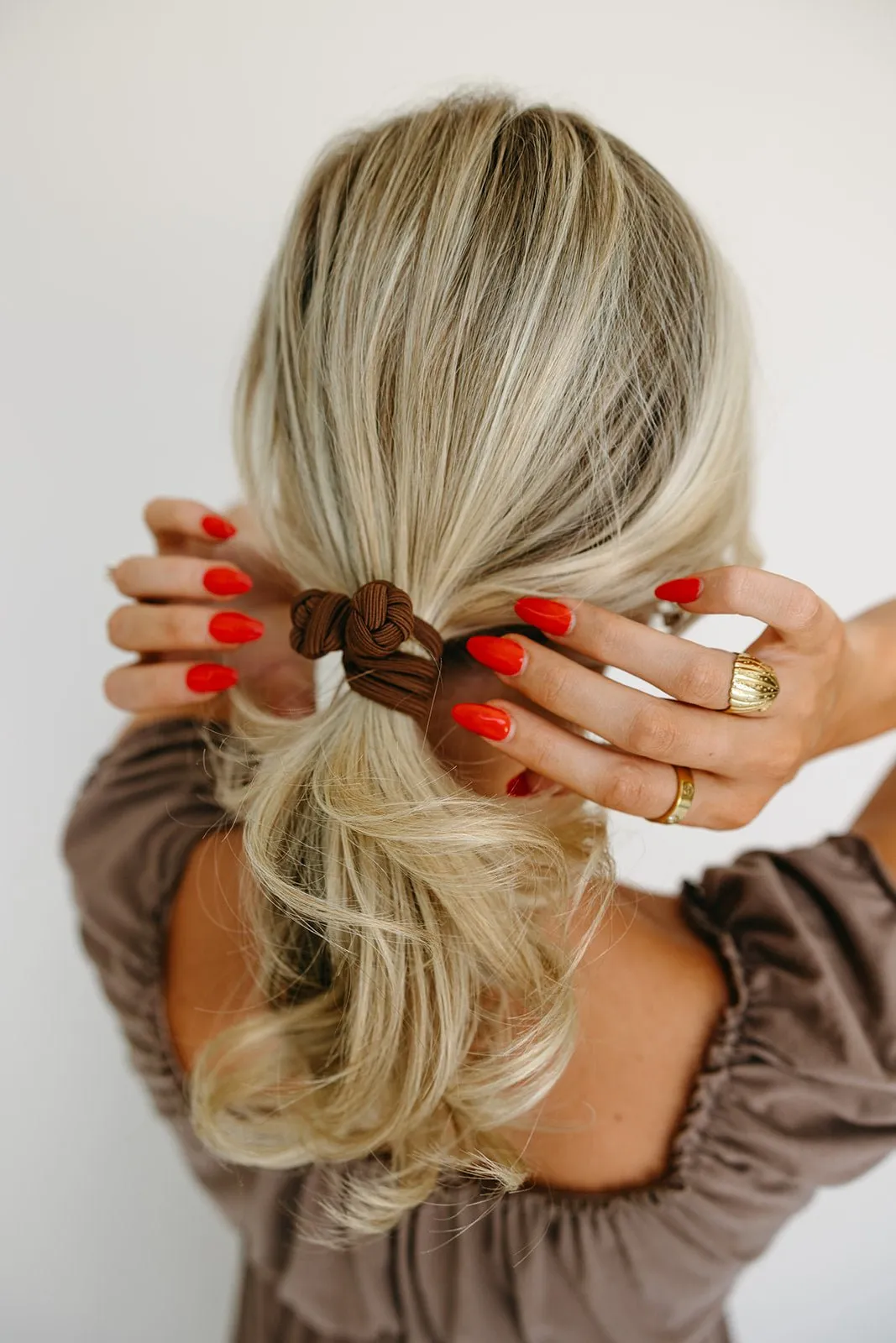 Sweet Knot Hair Tie Andi