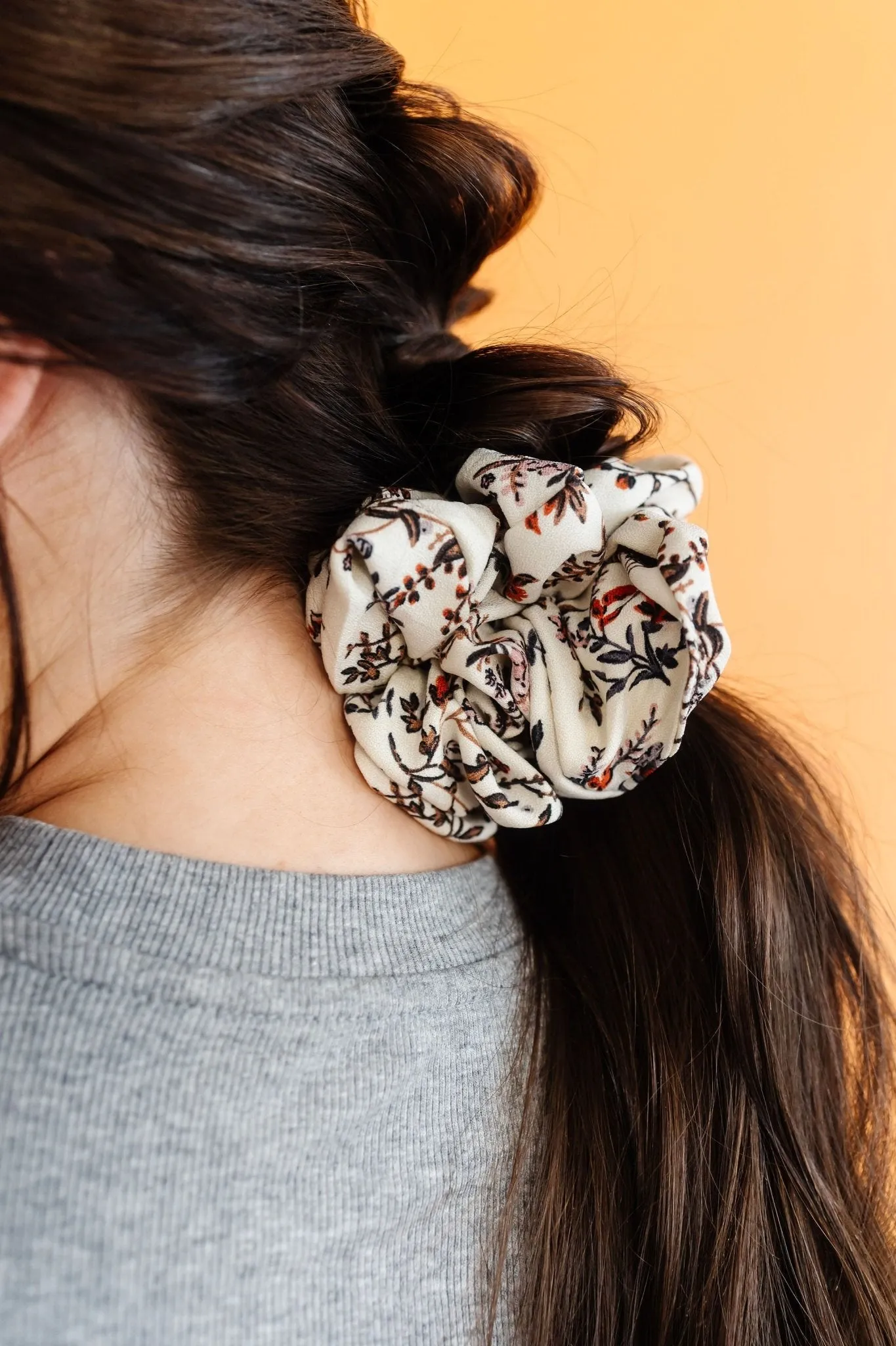 Sweet Pea Jumbo Scrunchie Andi