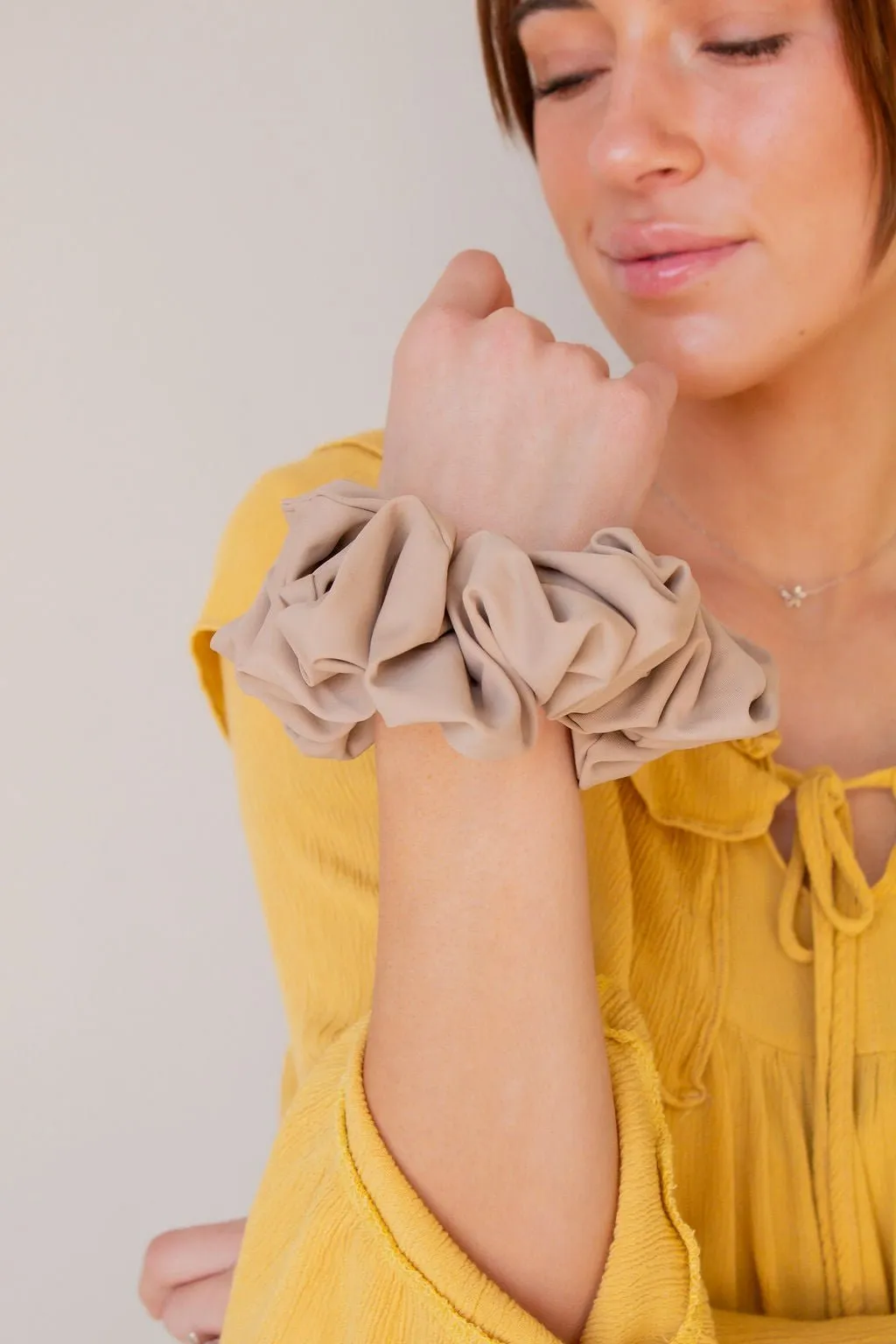 Tan Jumbo Athletic Scrunchie Andi