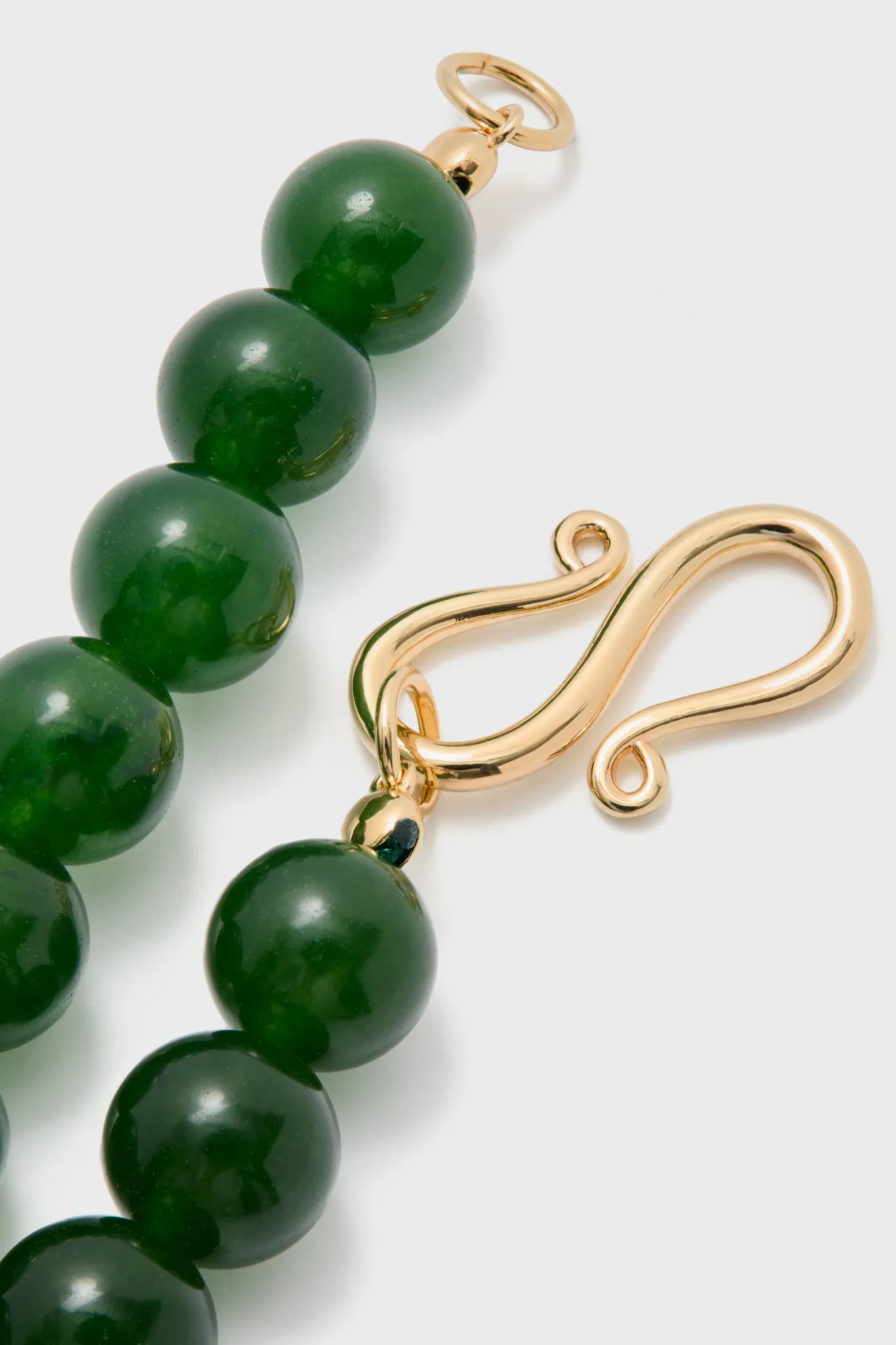 The Green Agate Mary Necklace