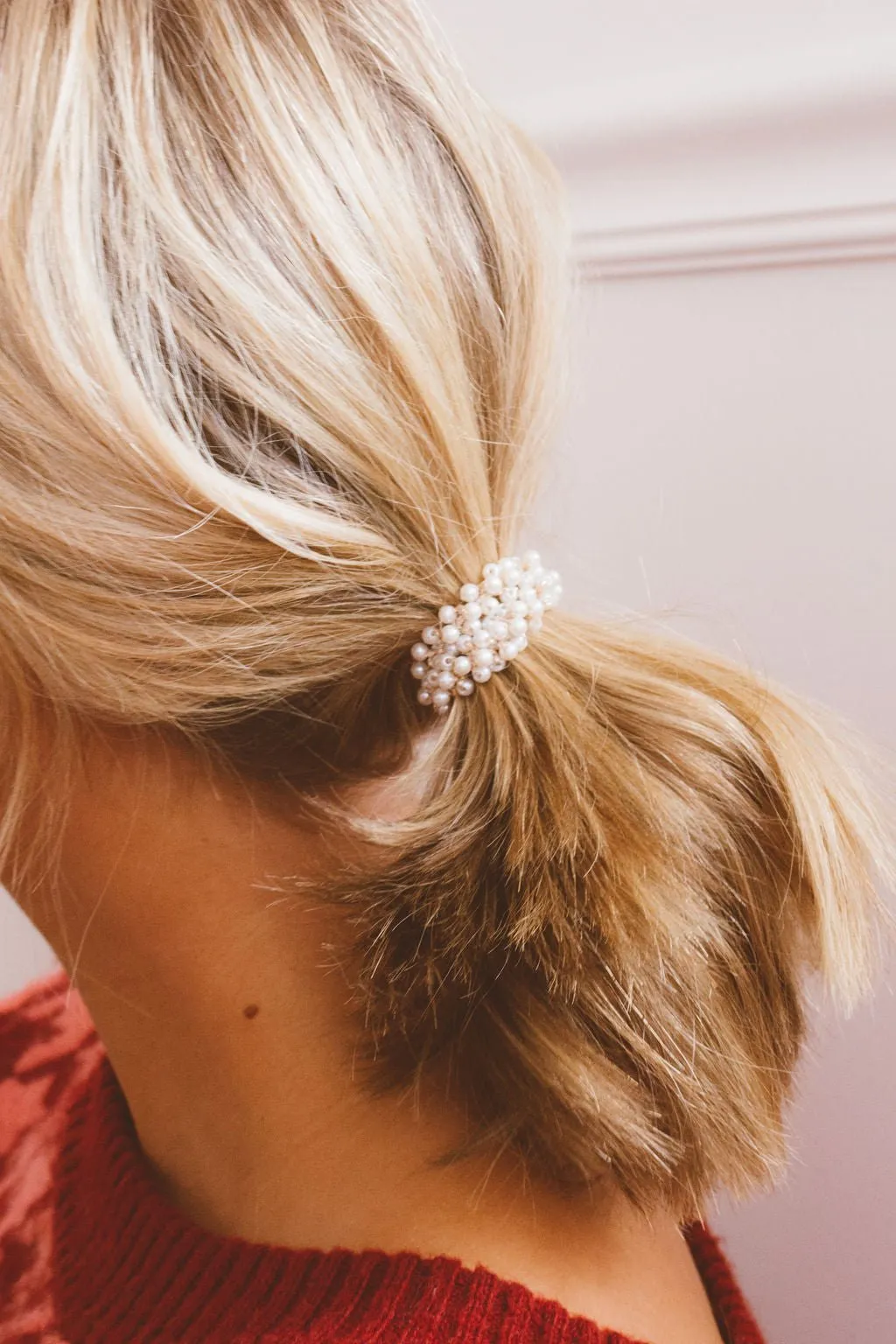 Tiny Pearl Ponytail Andi