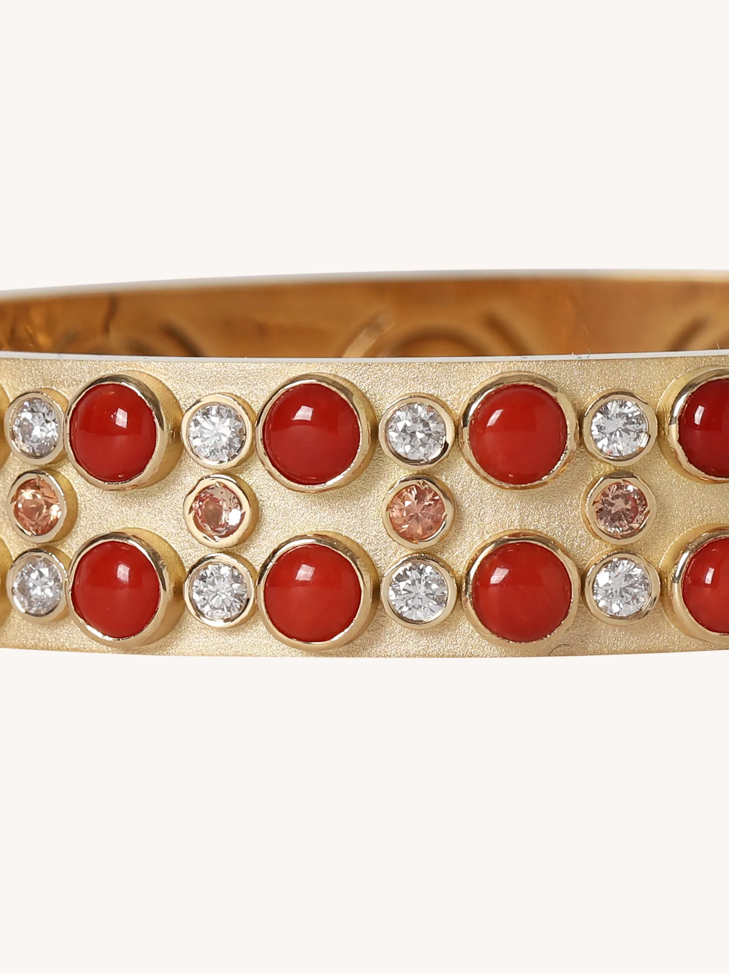 TRIO STONE CABOCHON BANGLE