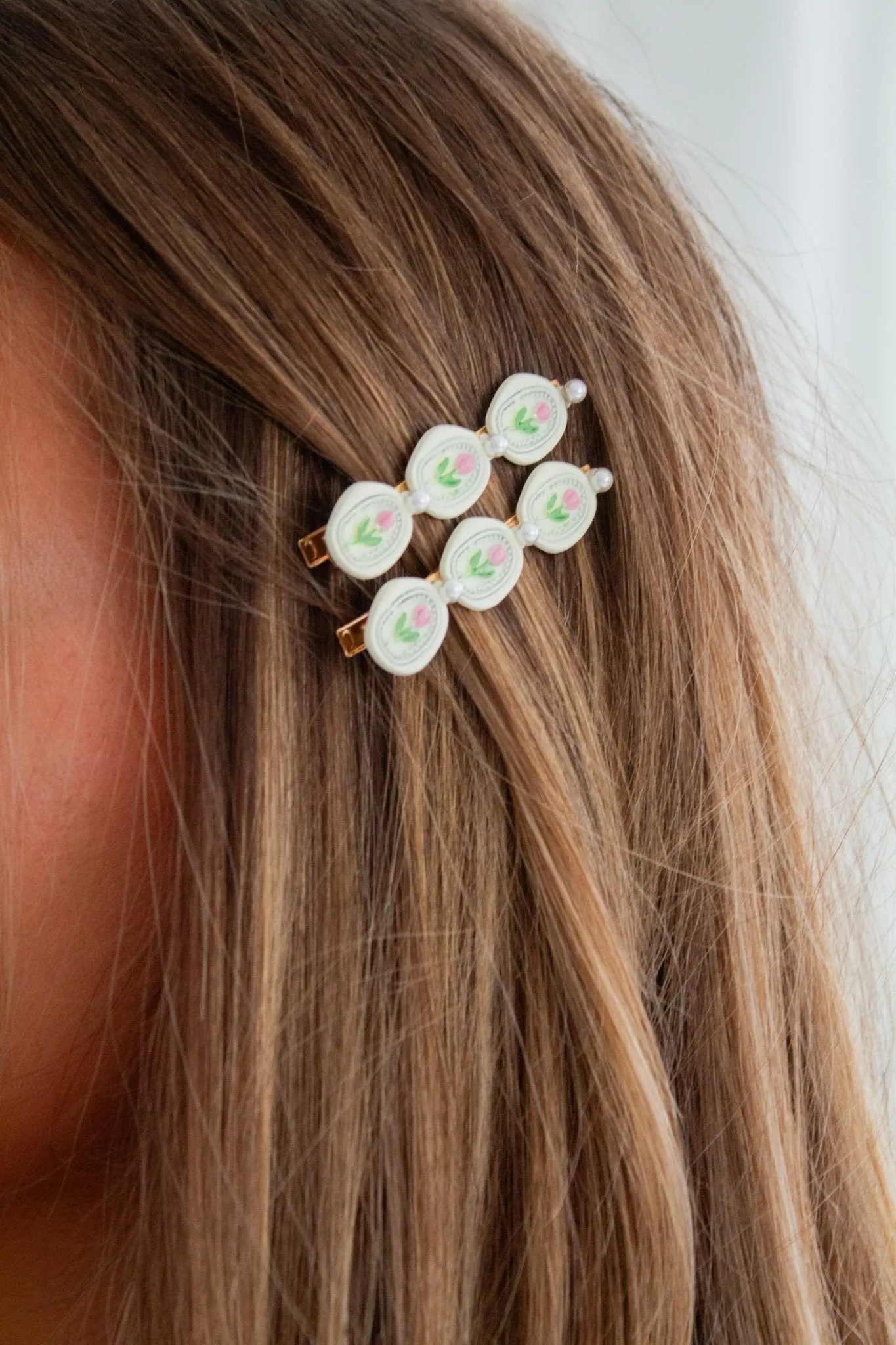 Two-Lip Clips Andi