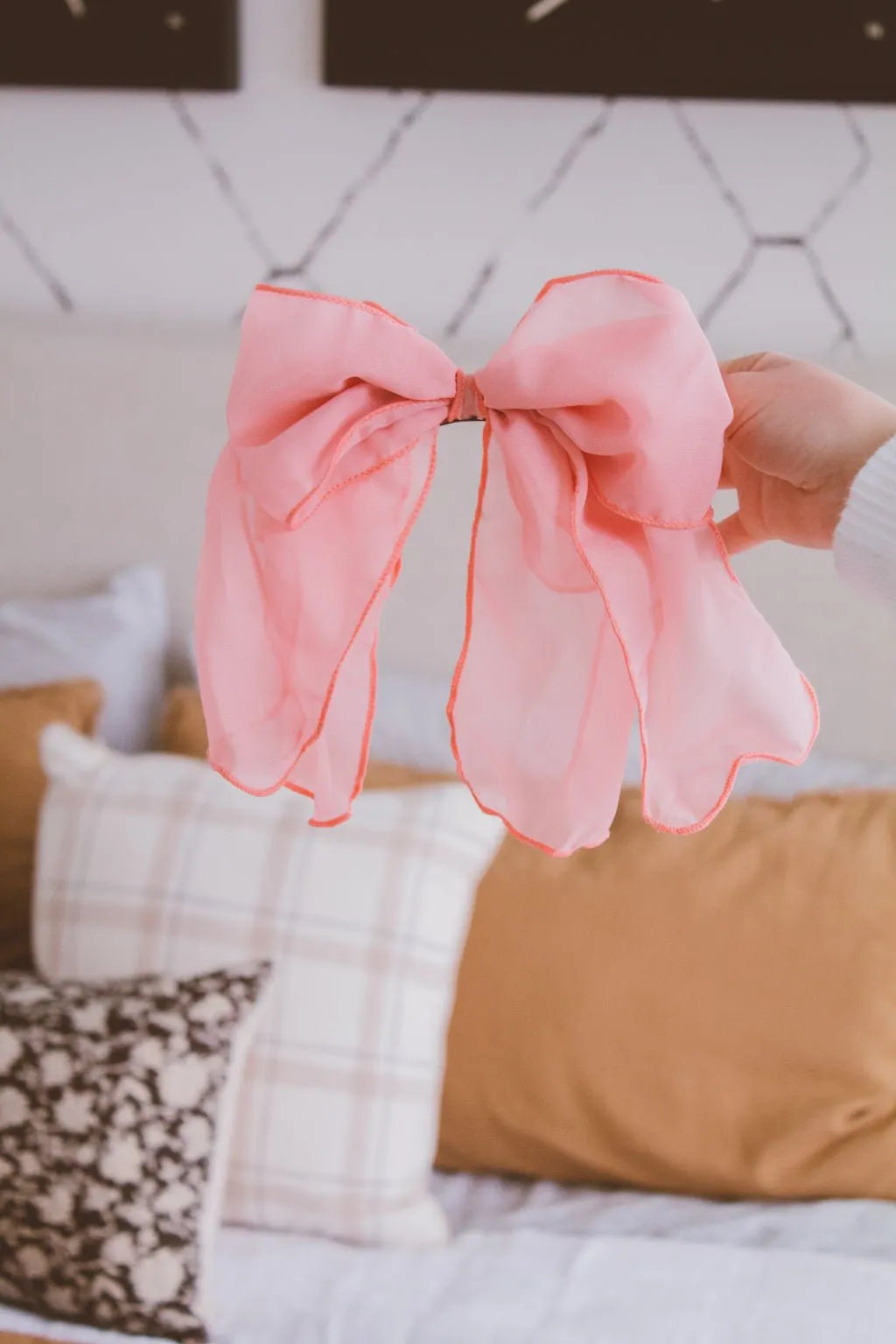 Valentina Jumbo Bow Clip Andi