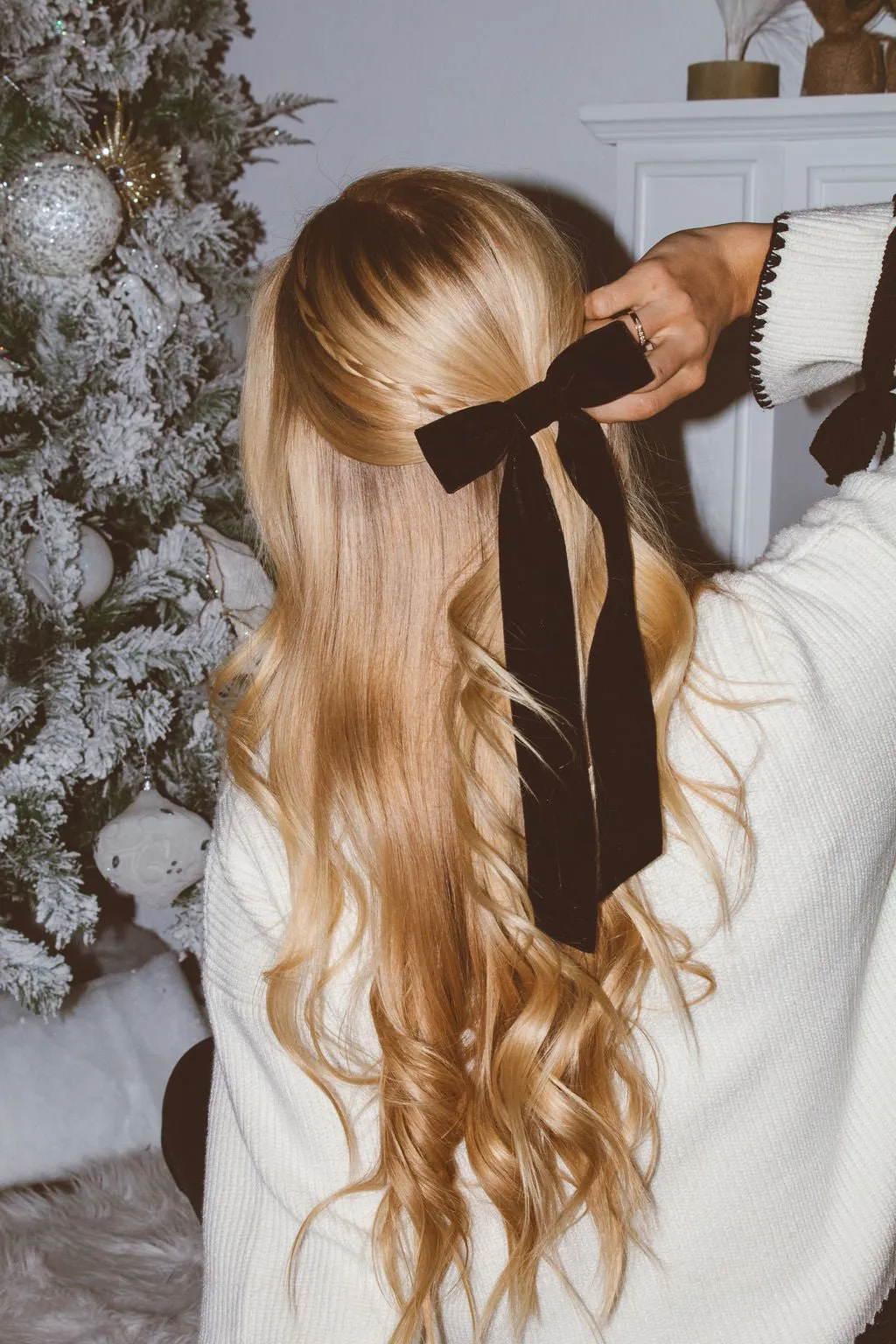 Velvet Long Bow Barrette Andi