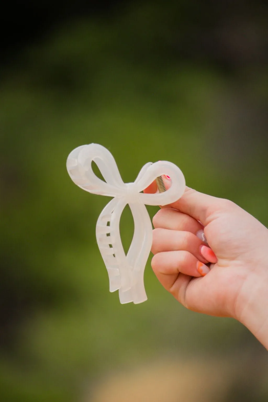 Vintage Bow Claw Clip Andi