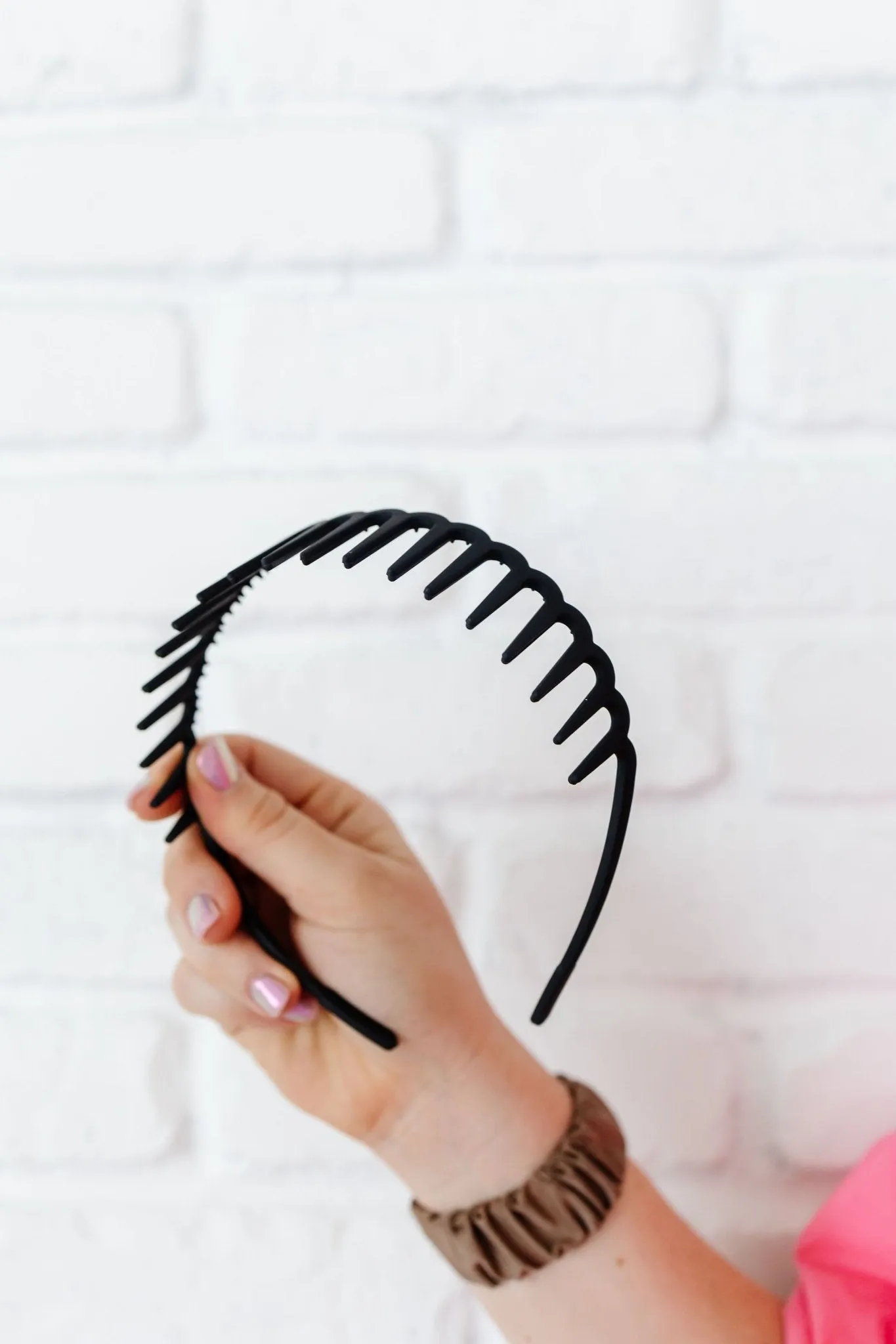 Wide Tooth Hard Headband Andi