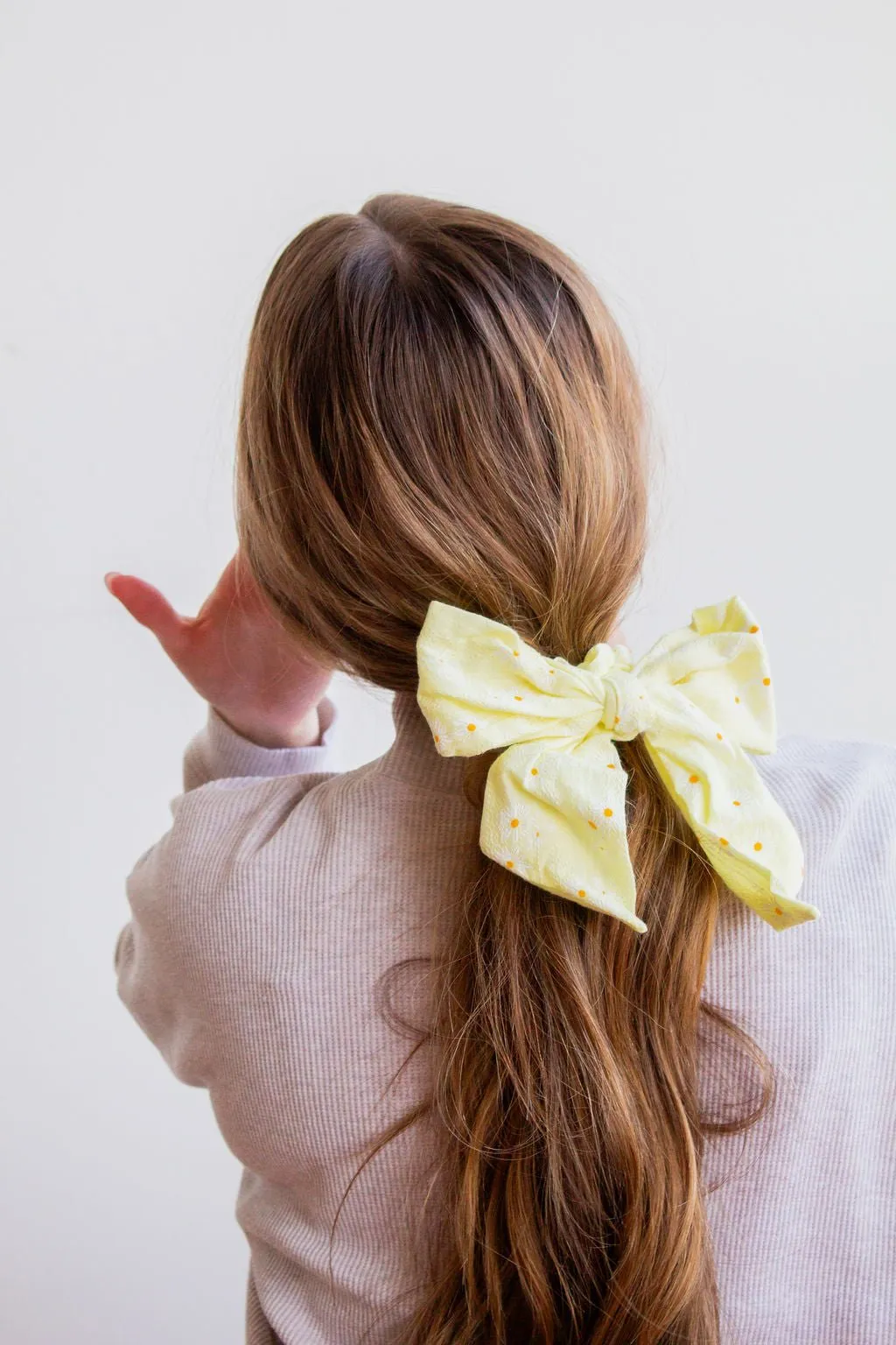 Yellow Daisy Bow Scrunchie Andi